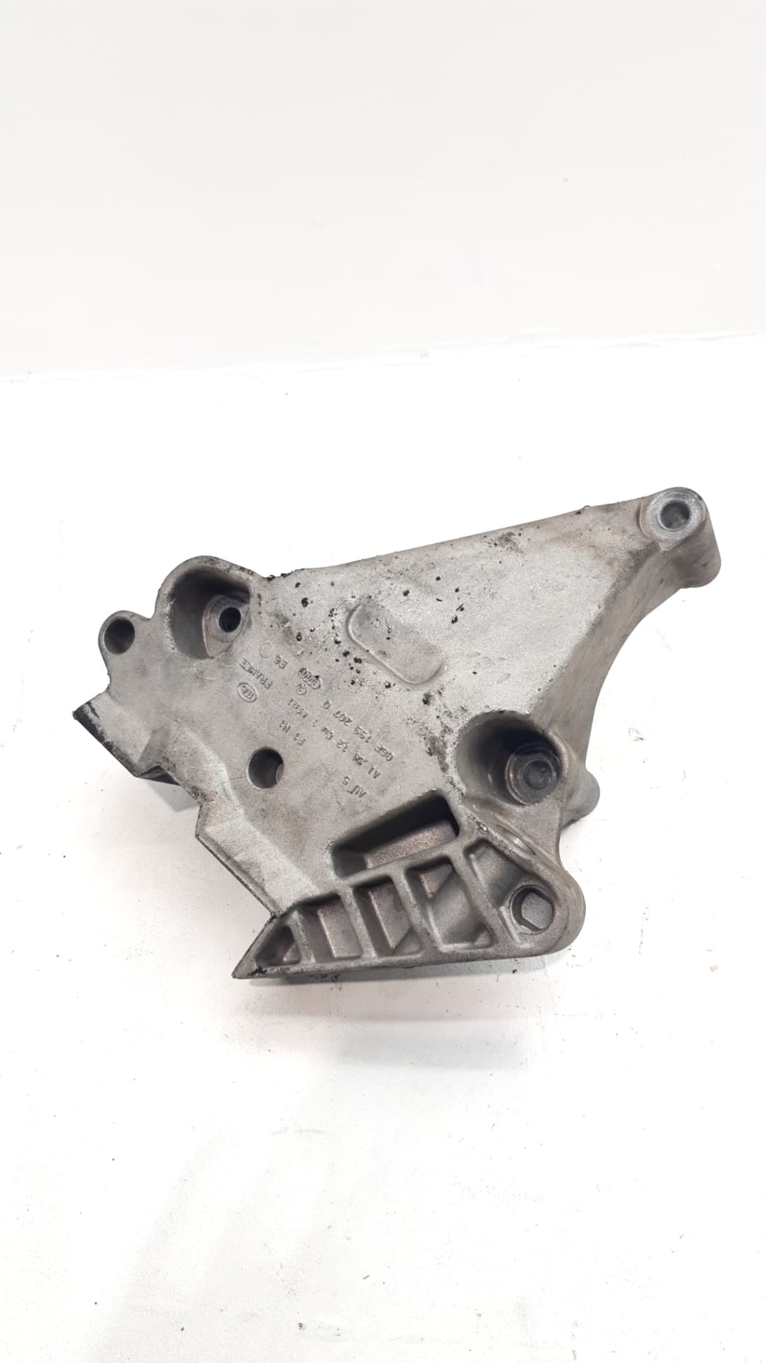 Soporte motor derecho SEAT LEON (1P1)