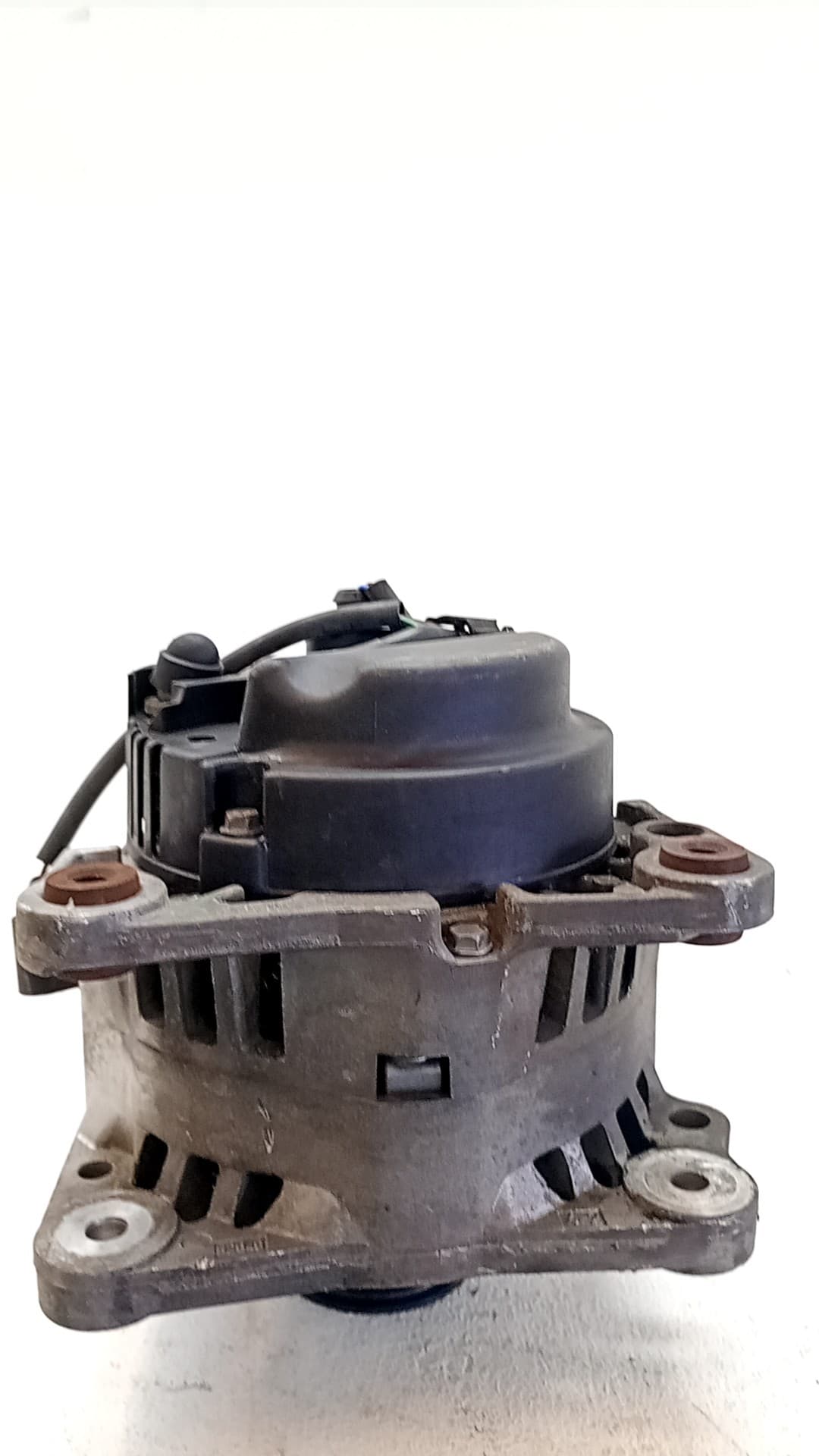 Alternador VOLKSWAGEN POLO (9N1) 4