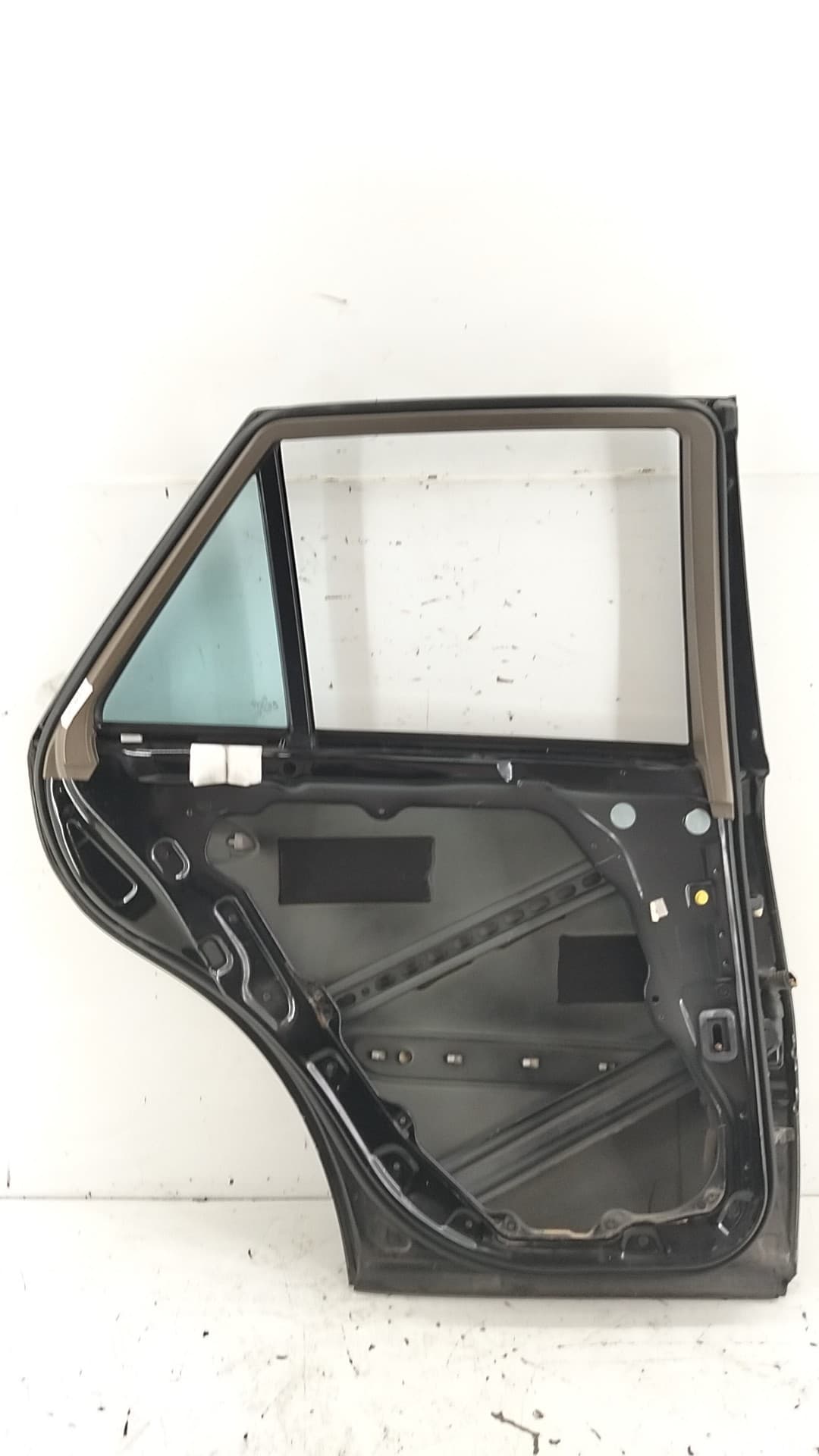 Puerta trasera izquierda MERCEDES-BENZ CLASE M (W164) 2