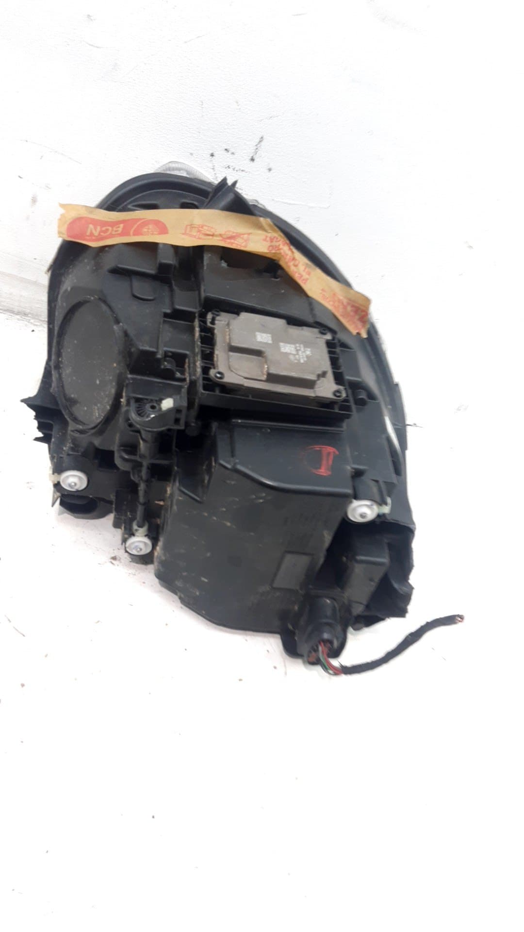 Faro derecho OMODA C5 2