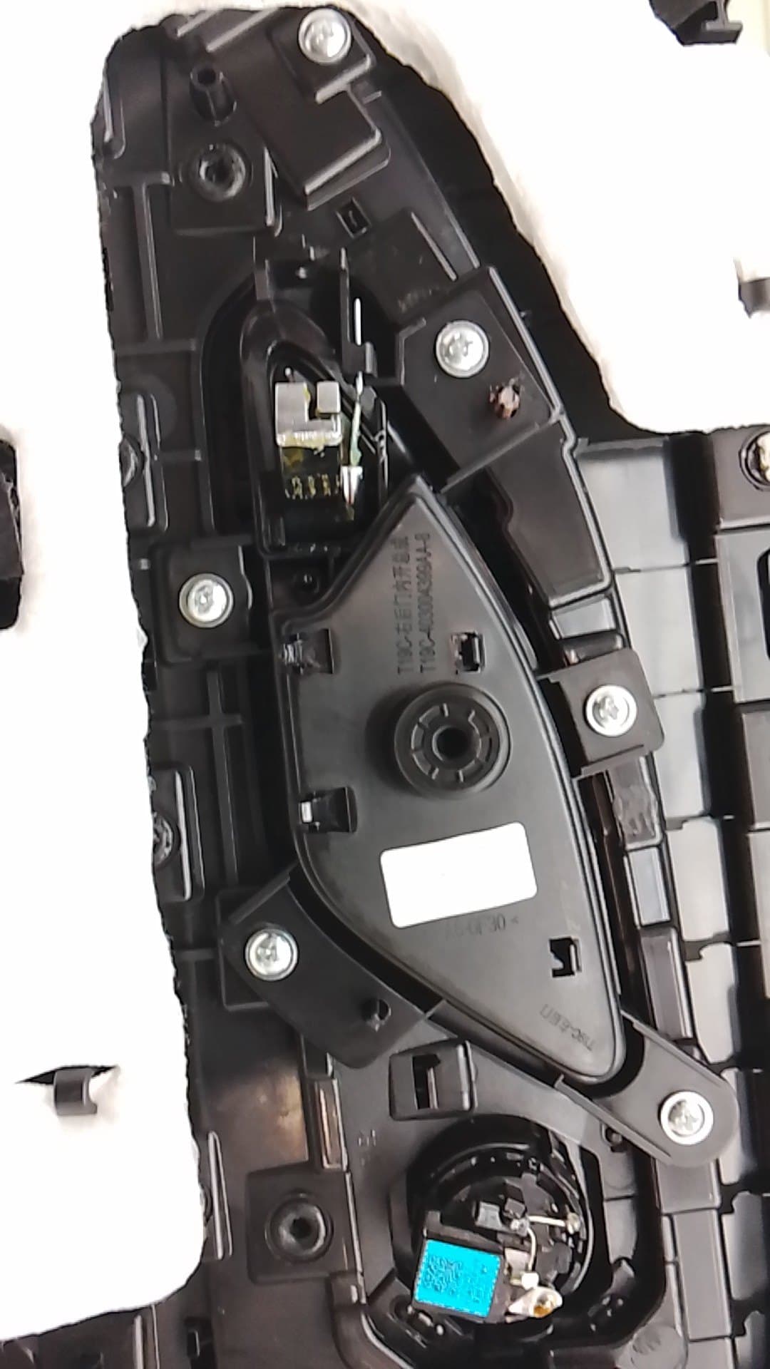 Guarnecido puerta trasera derecha OMODA C5 3