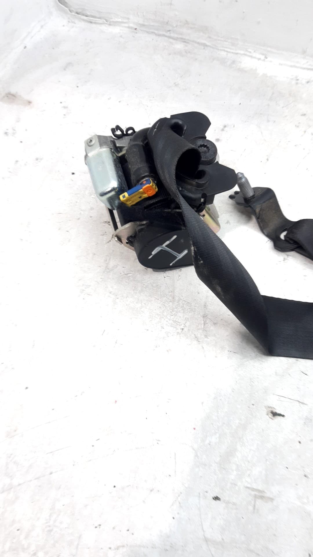 Cinturon seguridad delantero izquierdo SEAT IBIZA (6J5) 3