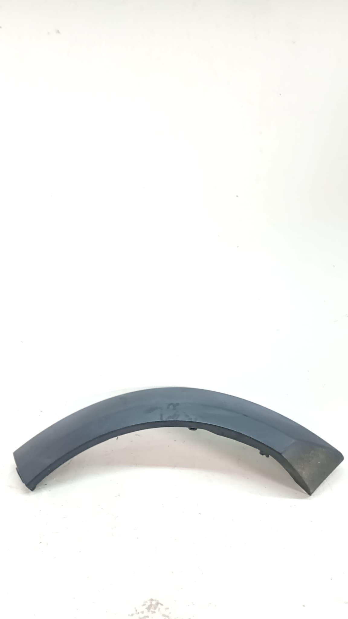 Aletin trasero izquierdo LAND ROVER DISCOVERY III (L319)