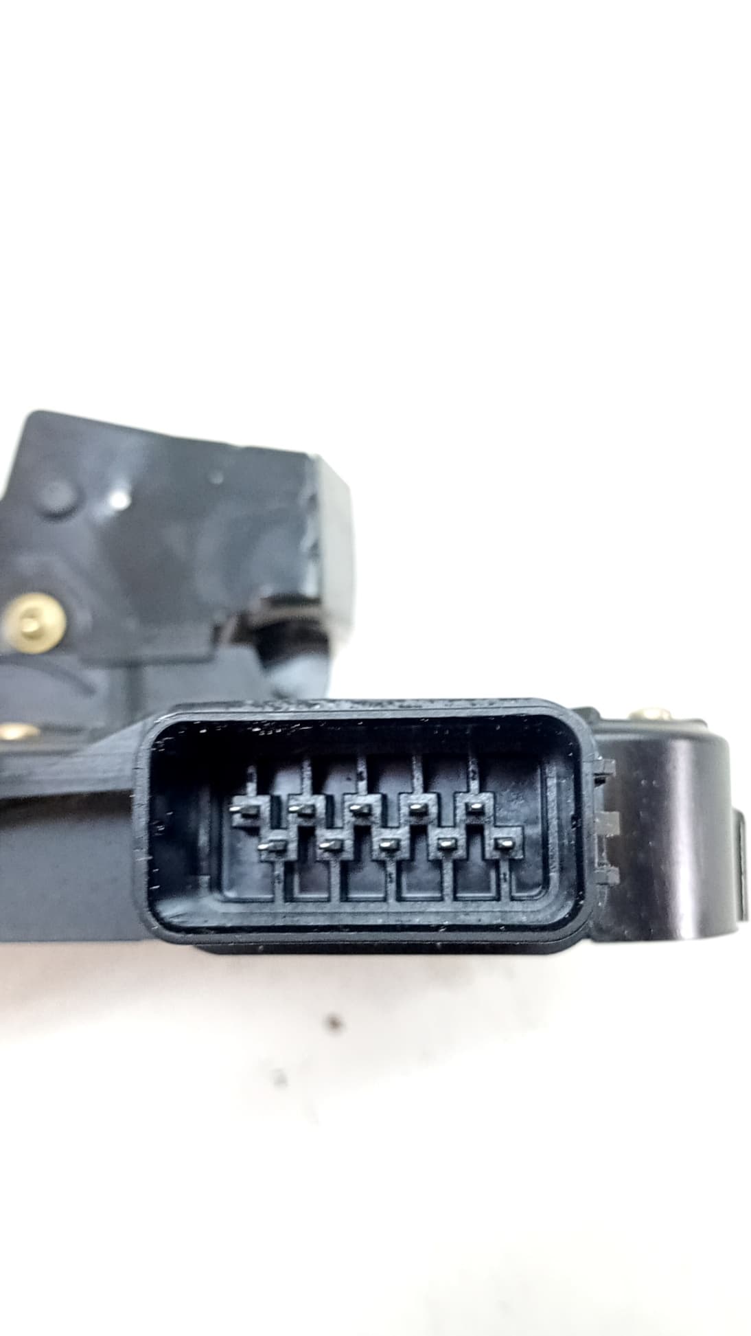 Cerradura puerta trasera izquierda LAND ROVER DISCOVERY III (L319) 2