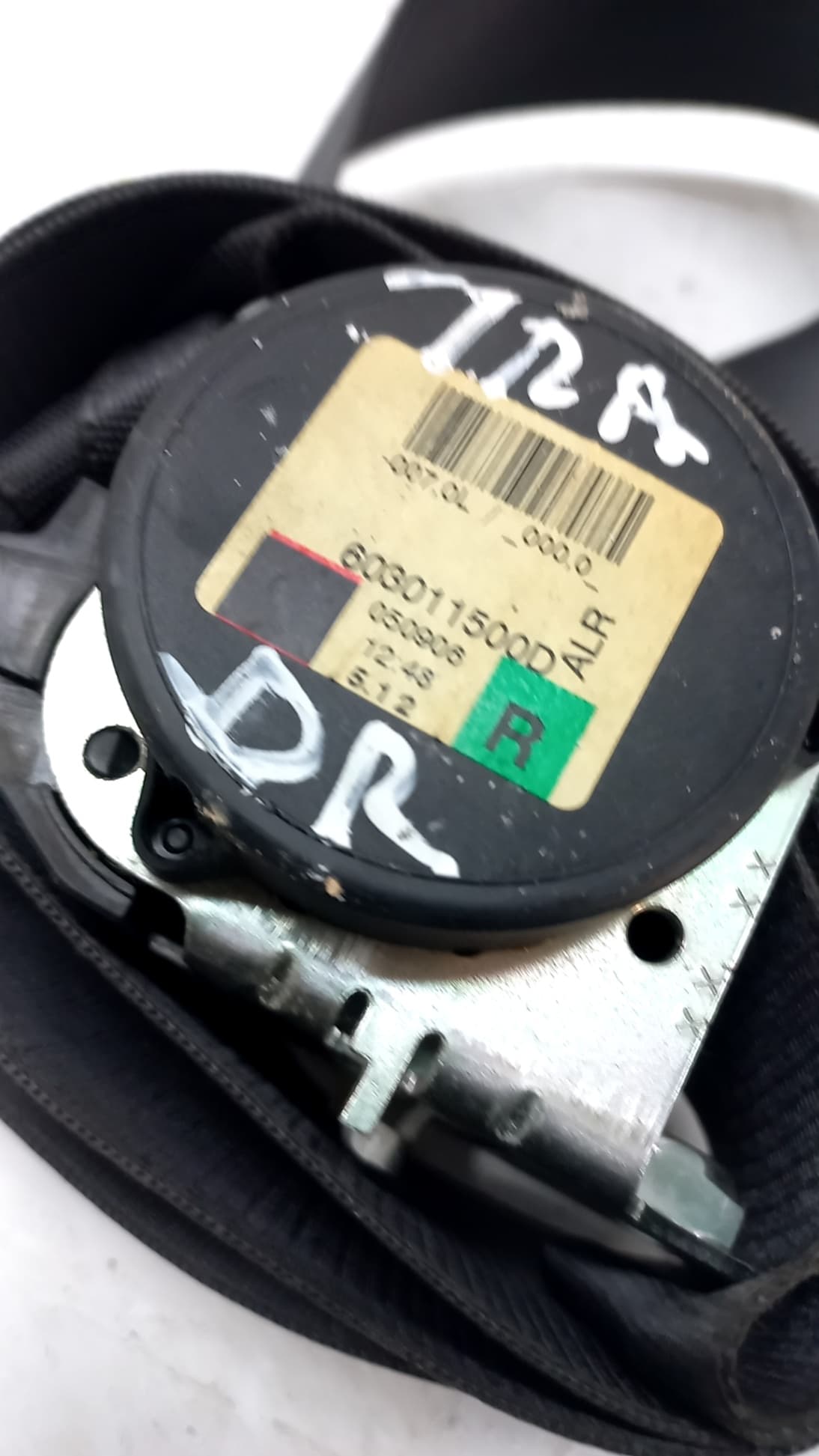 Cinturon seguridad trasero derecho LAND ROVER DISCOVERY III (L319) 2