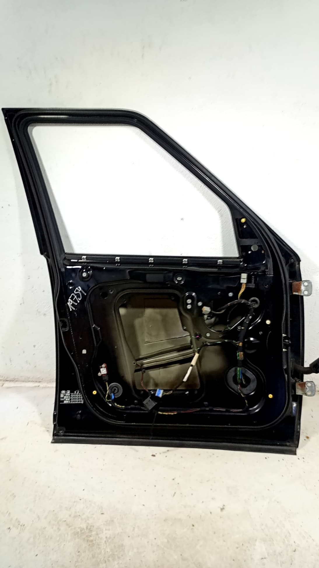Puerta delantera izquierda LAND ROVER DISCOVERY III (L319) 3
