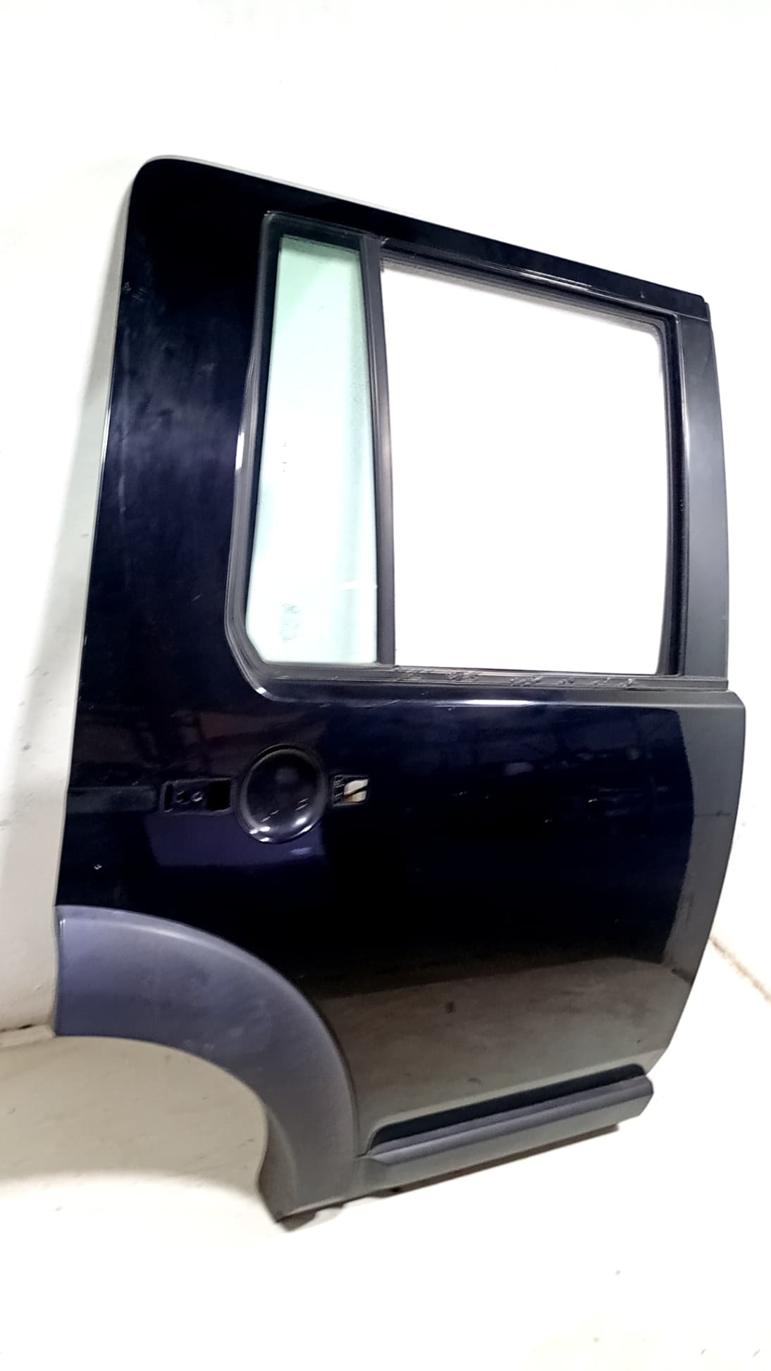 Puerta trasera derecha LAND ROVER DISCOVERY III (L319) 5