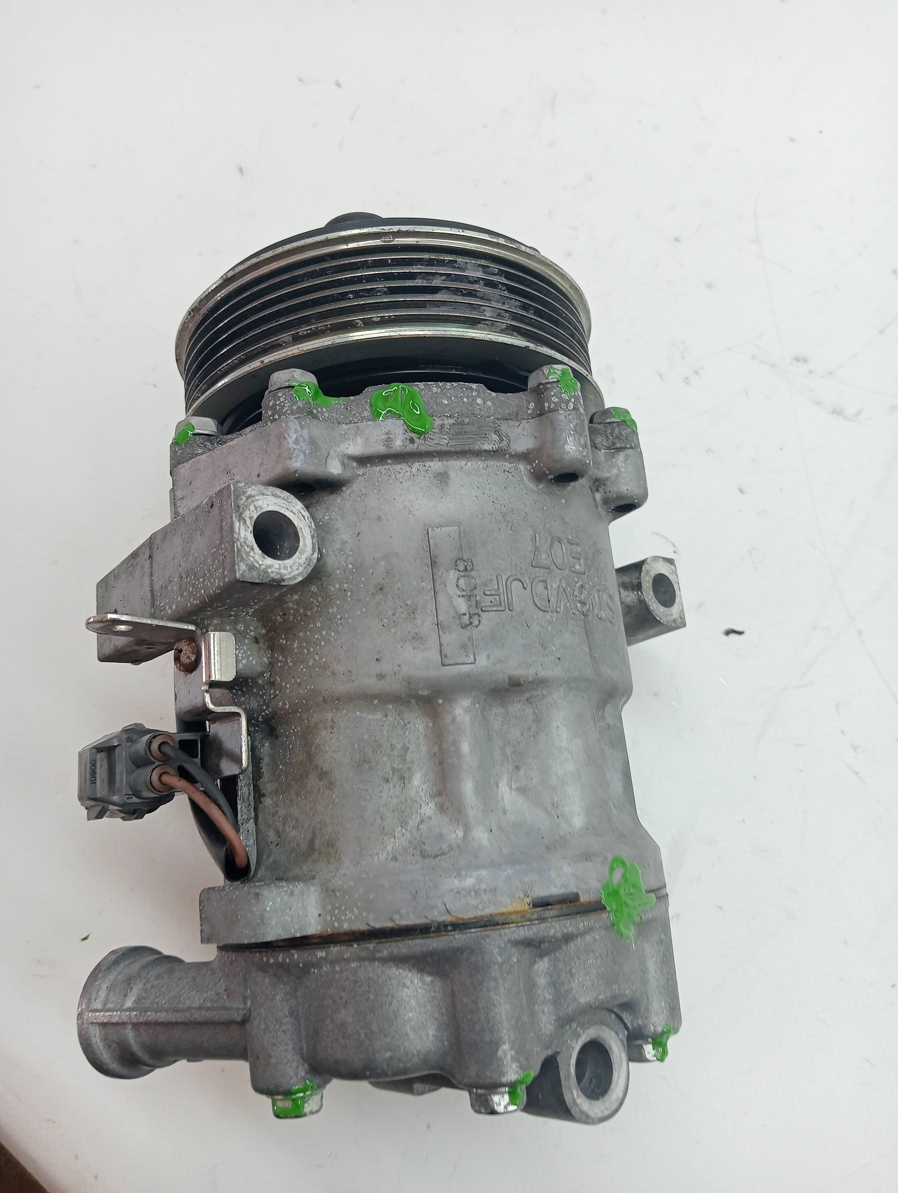 Recambio OPEL COMBO D ref. 95513956