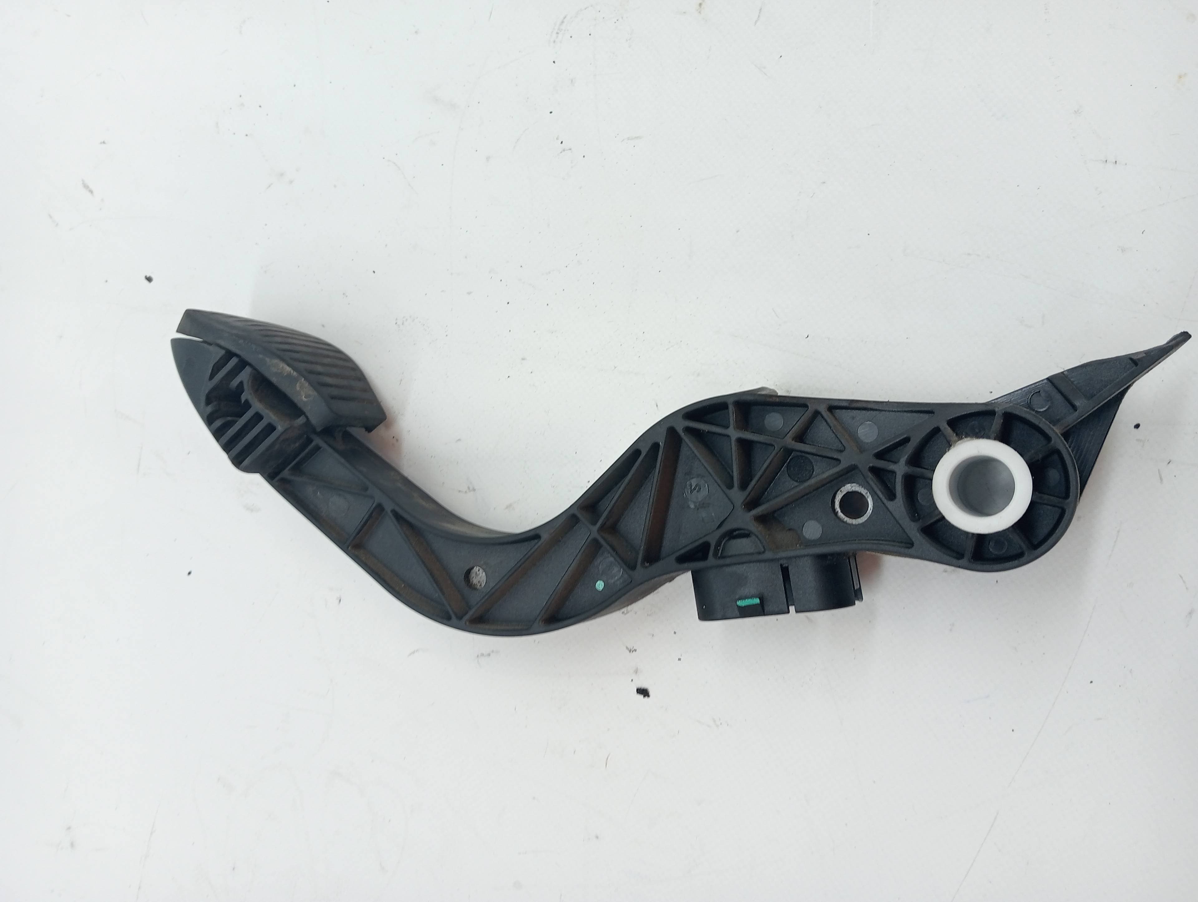 Pedal freno OPEL COMBO D 3