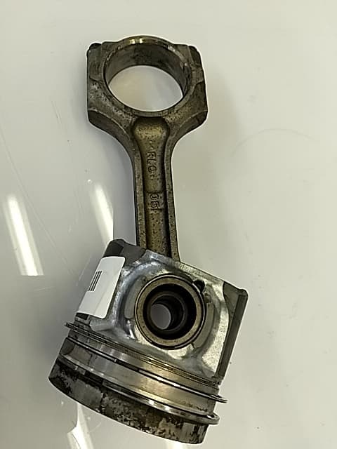 Piston HONDA ACCORD (CA) 3