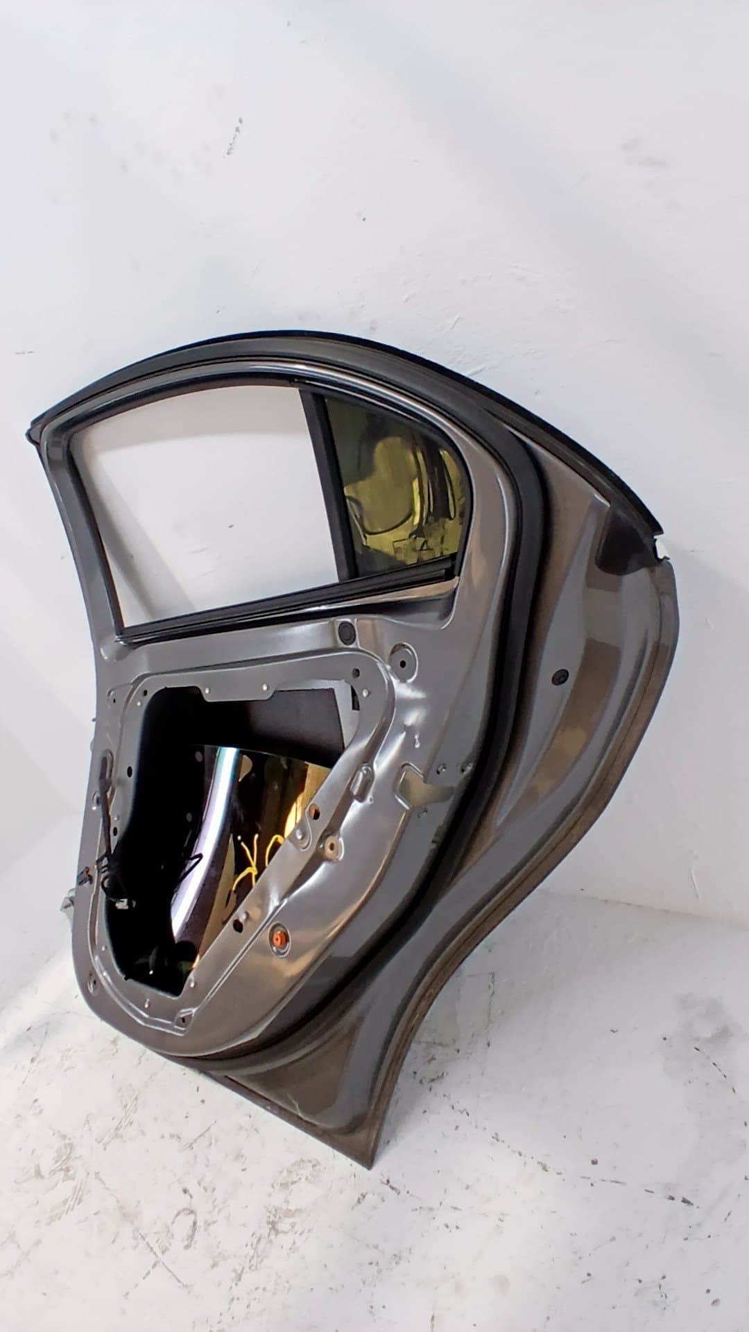 Puerta trasera derecha MERCEDES-BENZ CLASE A (W169) 2