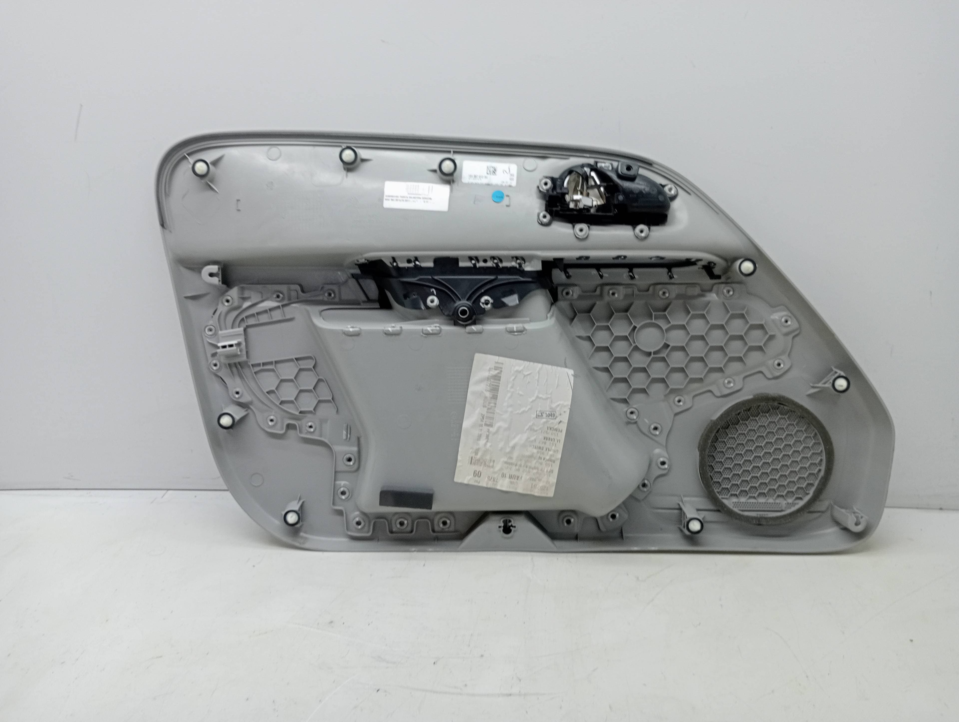 Guarnecido puerta delantera derecha SEAT MII (KF1)