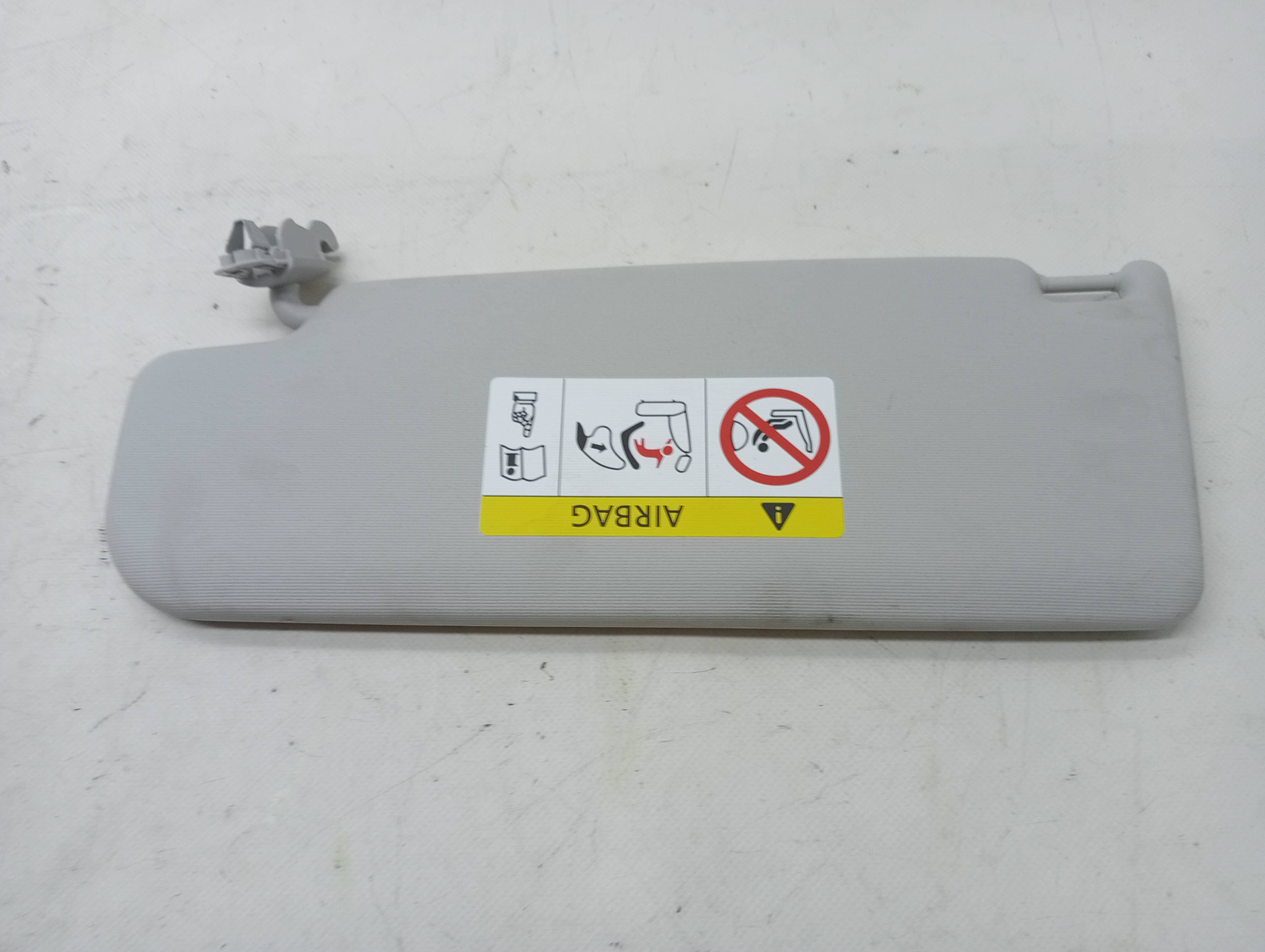 Parasol derecho SEAT MII (KF1) 2