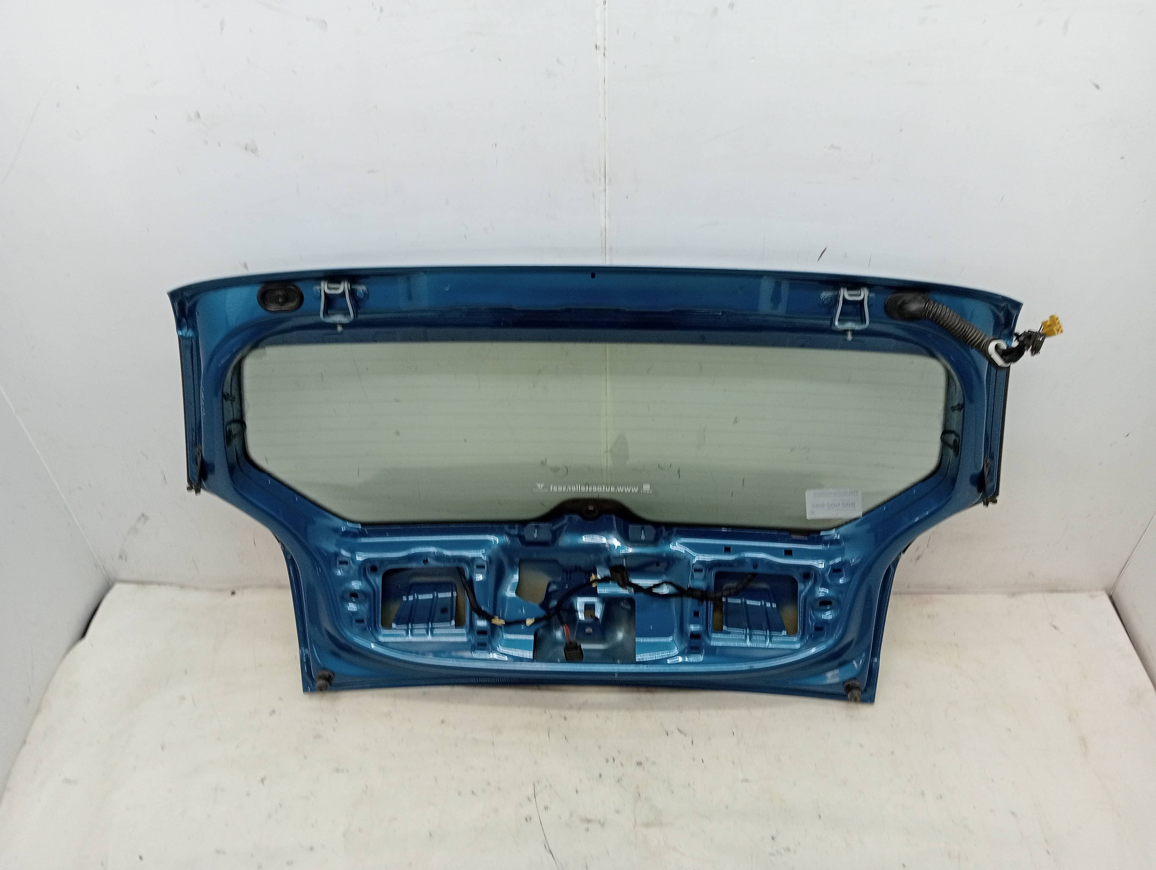Porton trasero SEAT MII (KF1) 2