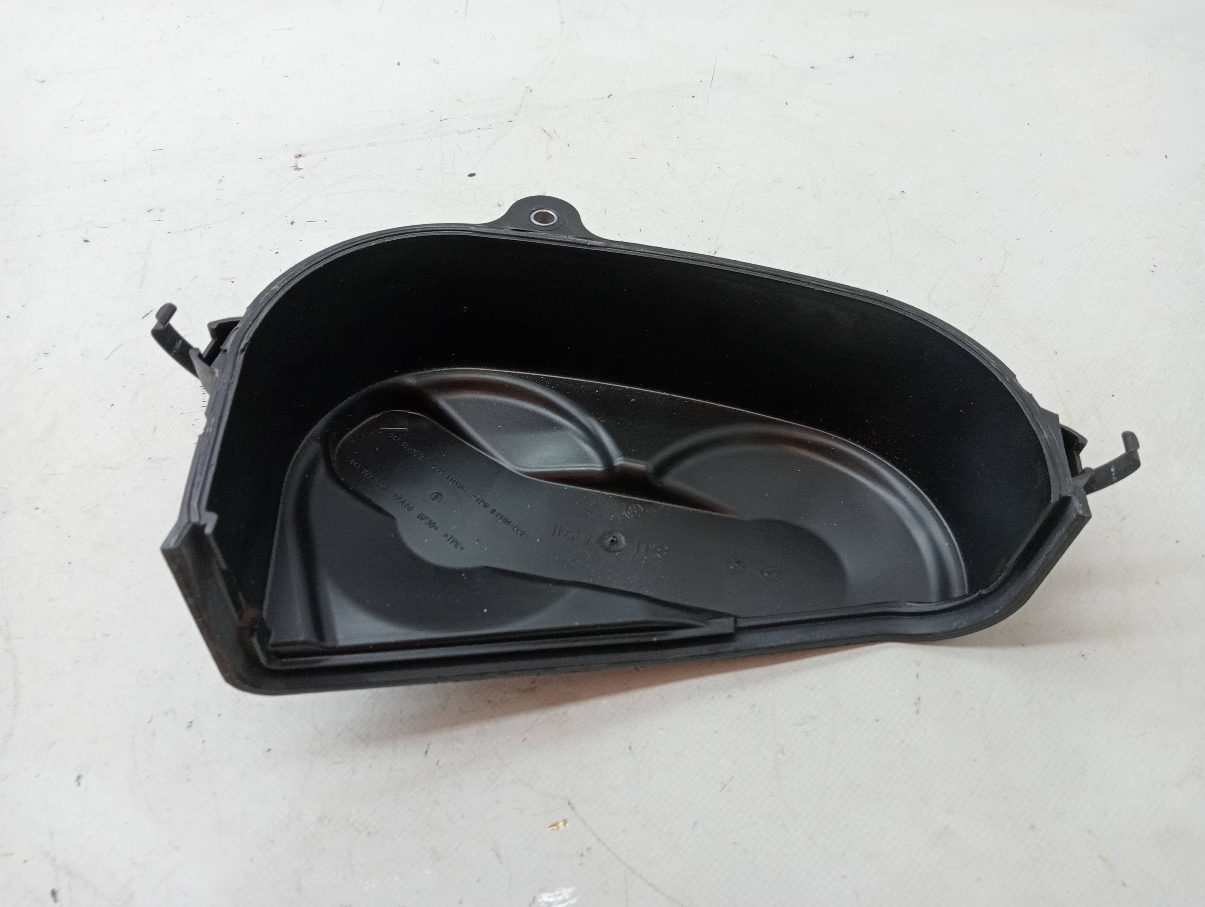 Tapa distribucion SEAT MII (KF1) 3