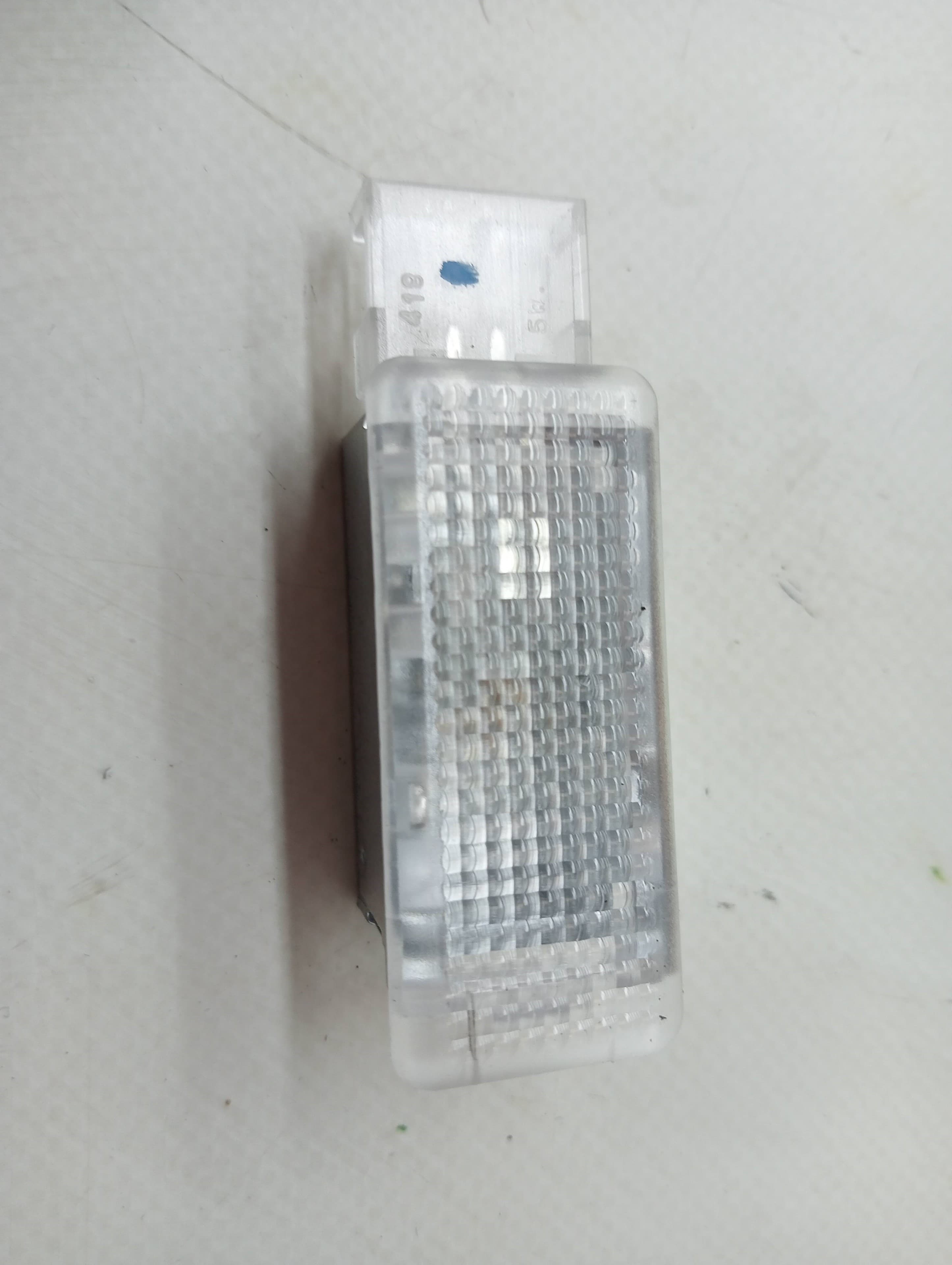 Luz interior SEAT MII (KF1) 2