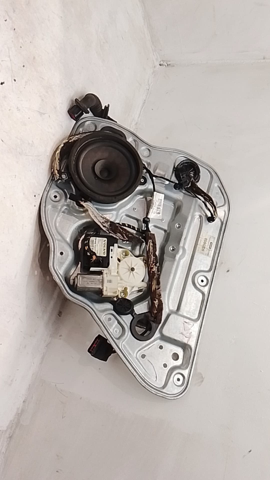Elevalunas trasero derecho VOLVO V50 FAMILIAR