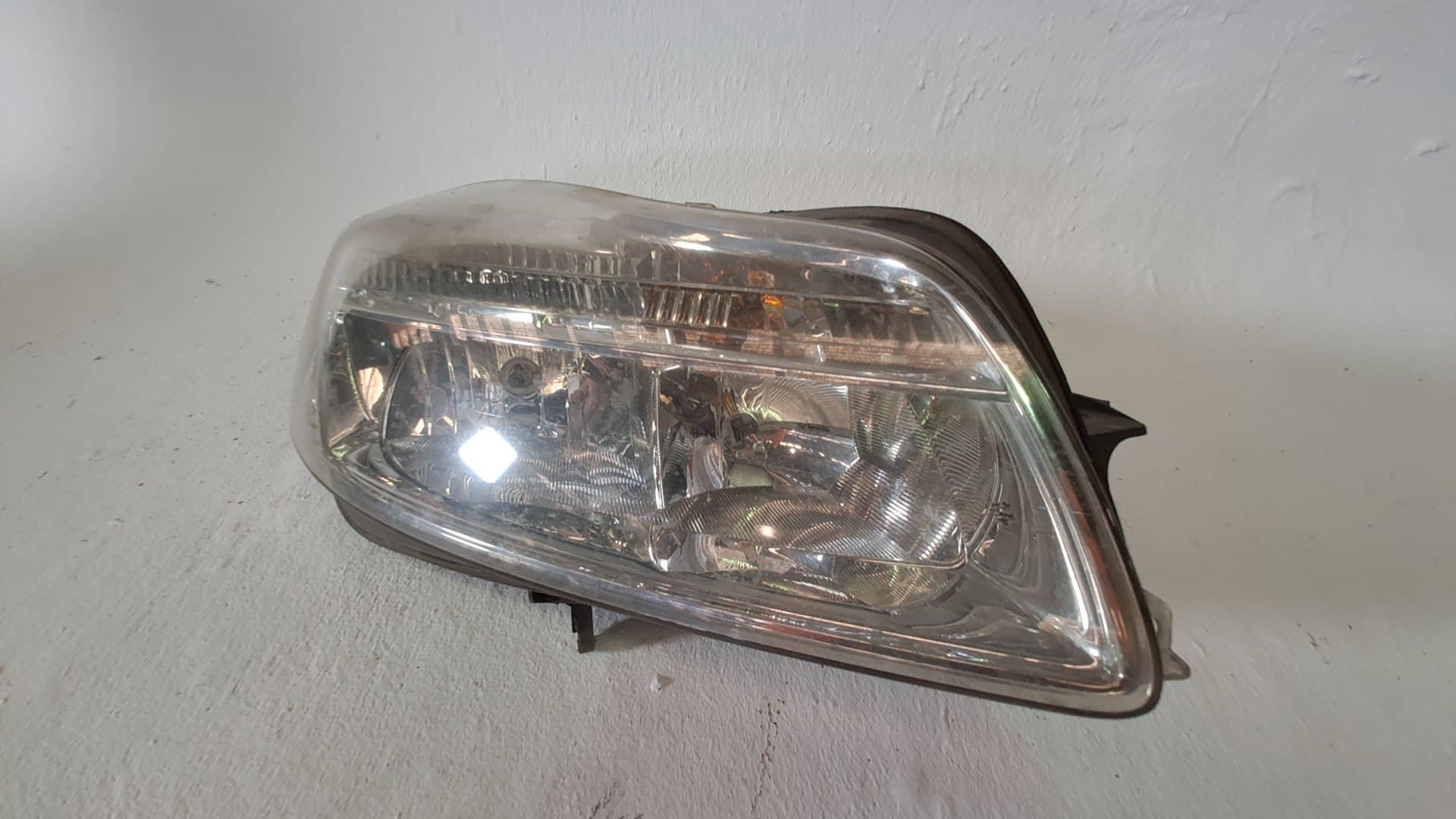 Faro derecho OPEL INSIGNIA A SEDAN (G09)
