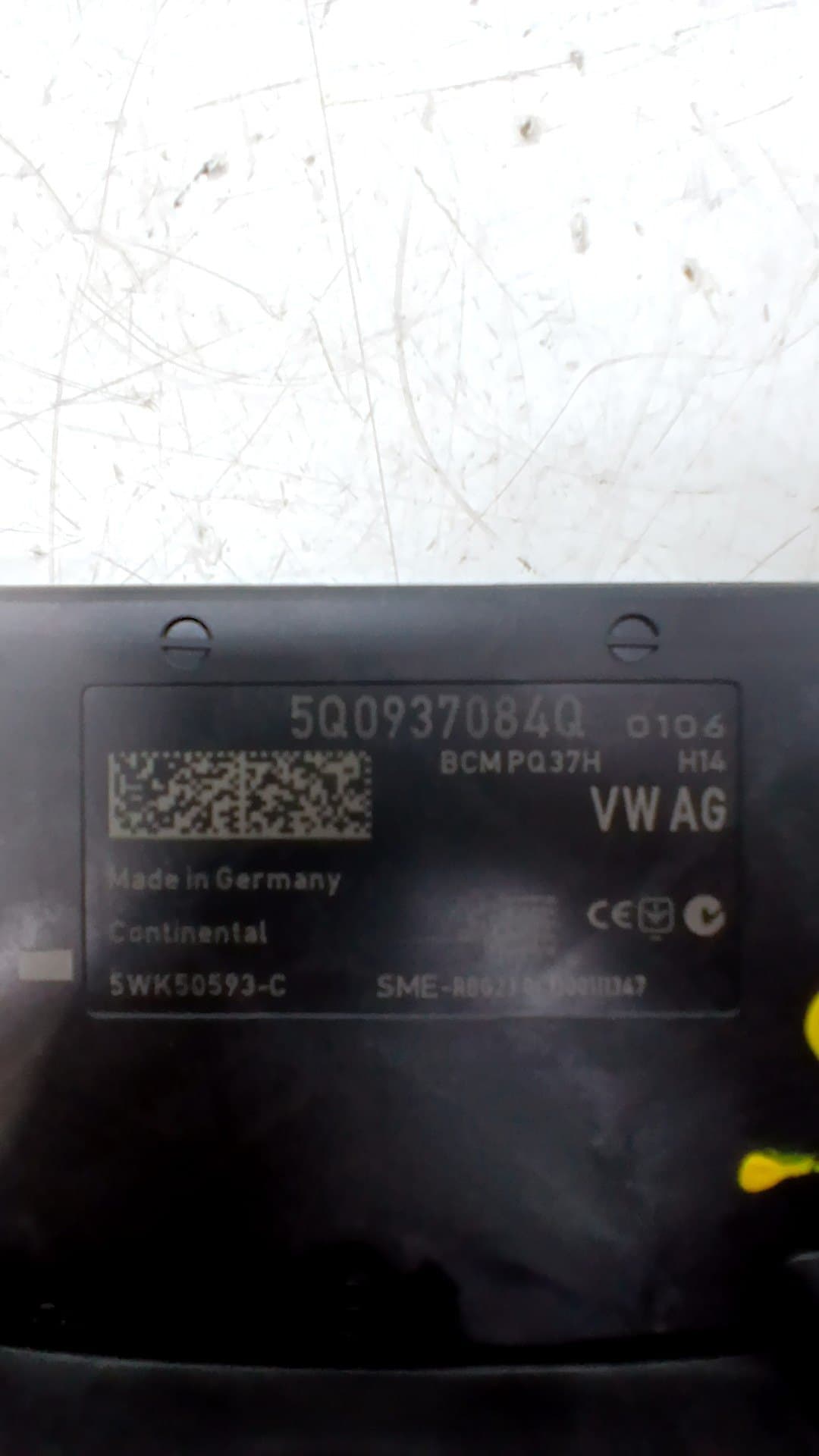 Recambio AUDI A3 (8V) ref. 5Q0937084AJZ00