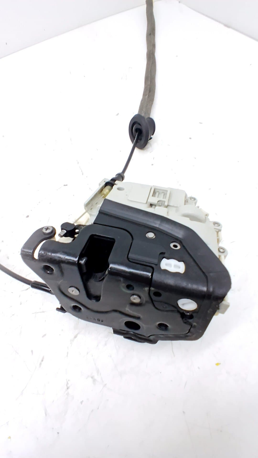 Cerradura puerta delantera derecha AUDI A3 (8V) 3