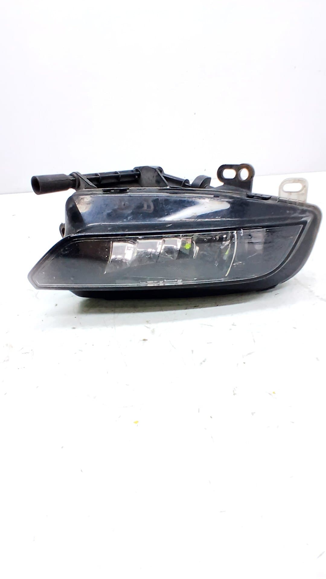 Faro antiniebla derecho AUDI A3 (8V) 4