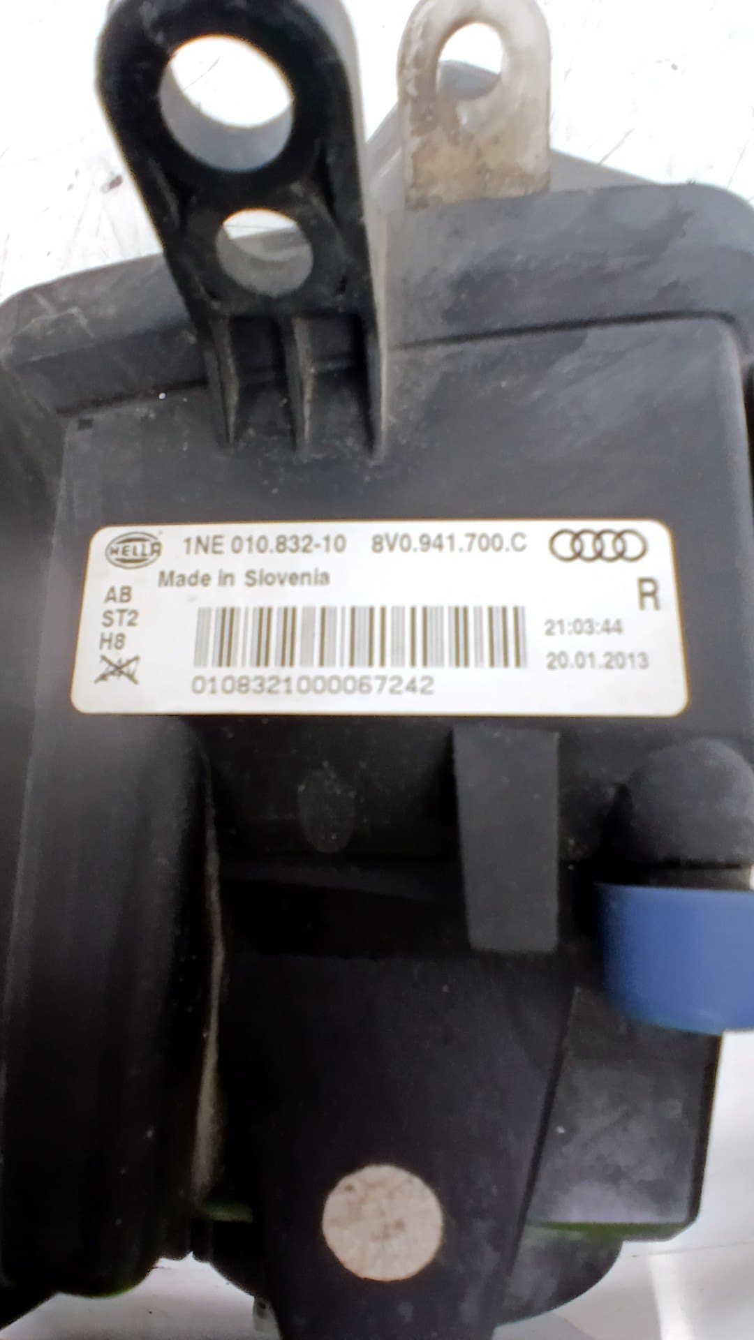 Faro antiniebla derecho AUDI A3 (8V)