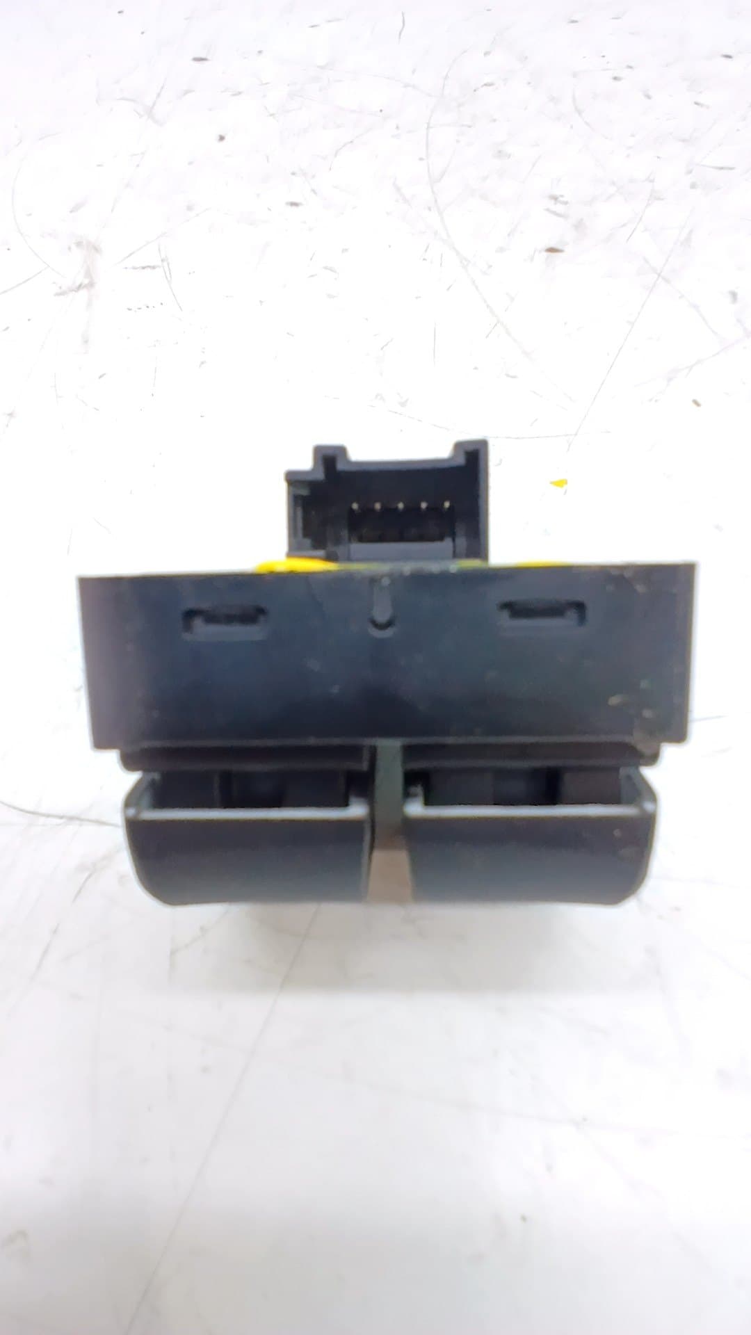 Mando elevalunas delantero izquierdo AUDI A3 (8V) 2