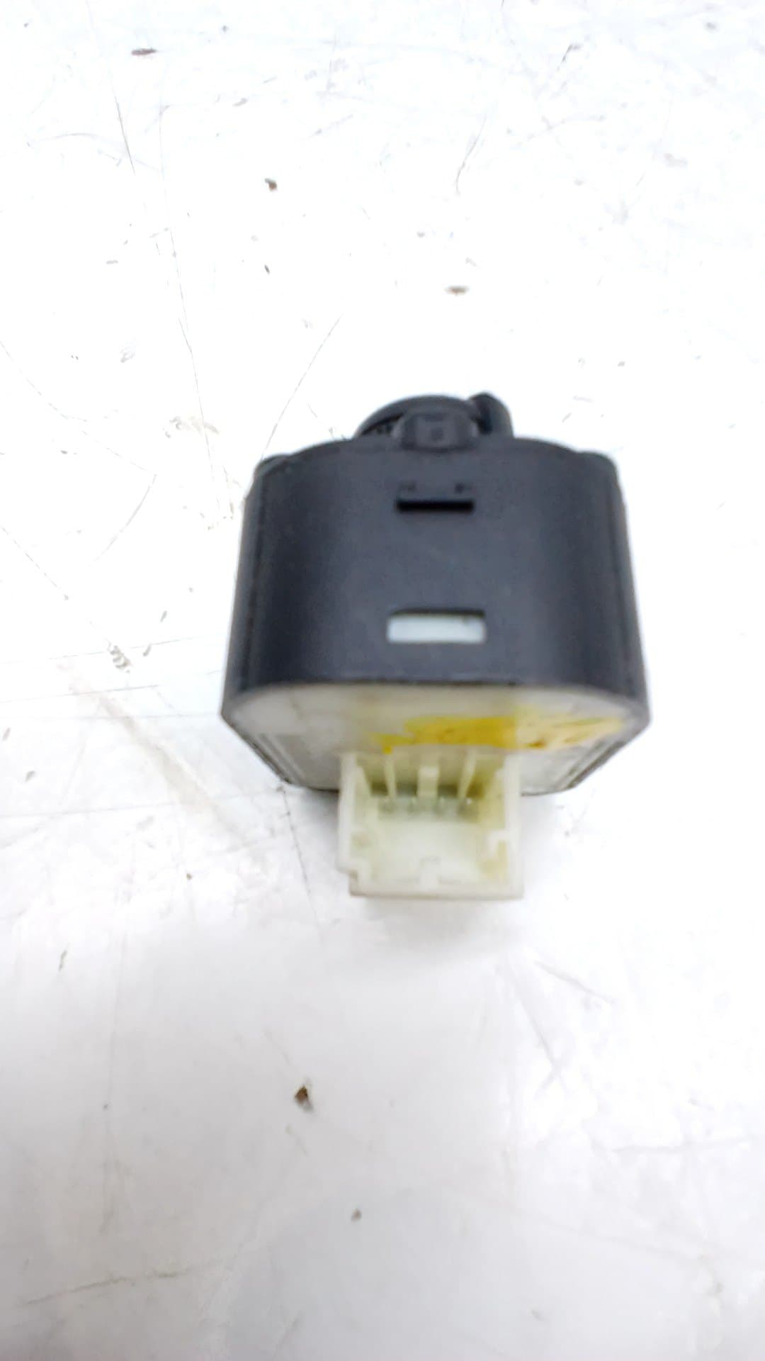 Mando retrovisor AUDI A3 (8V) 2
