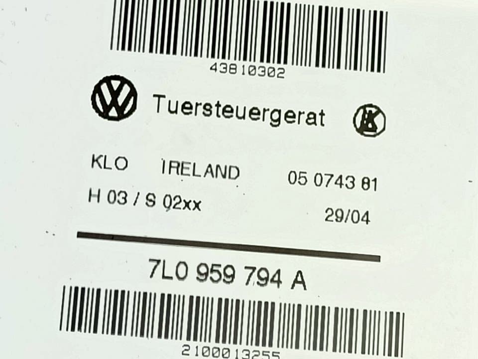 Elevalunas trasero derecho VOLKSWAGEN TOUAREG (7LA) 2