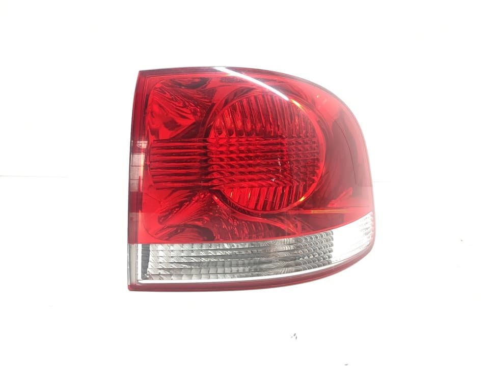 Piloto trasero derecho VOLKSWAGEN TOUAREG (7LA)