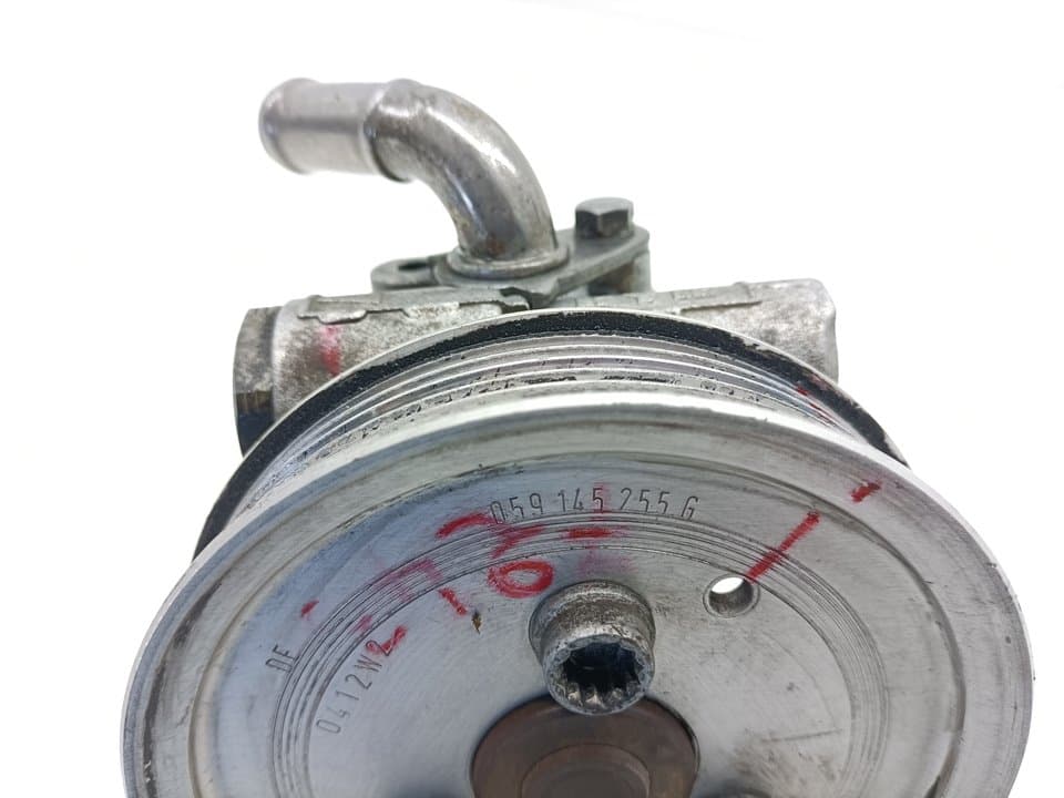 Bomba direccion VOLKSWAGEN TOUAREG (7LA) 3