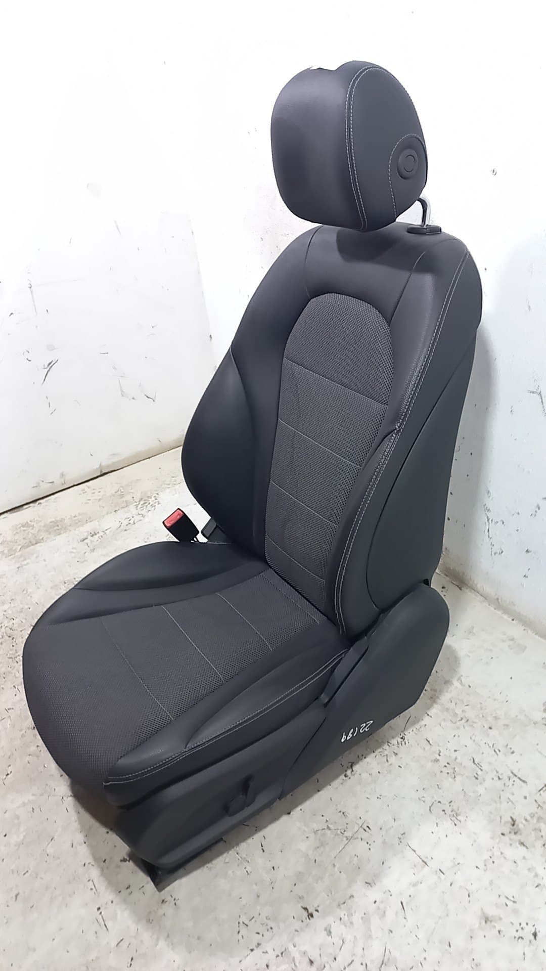 Asiento delantero izquierdo MERCEDES-BENZ C-CLASS 4