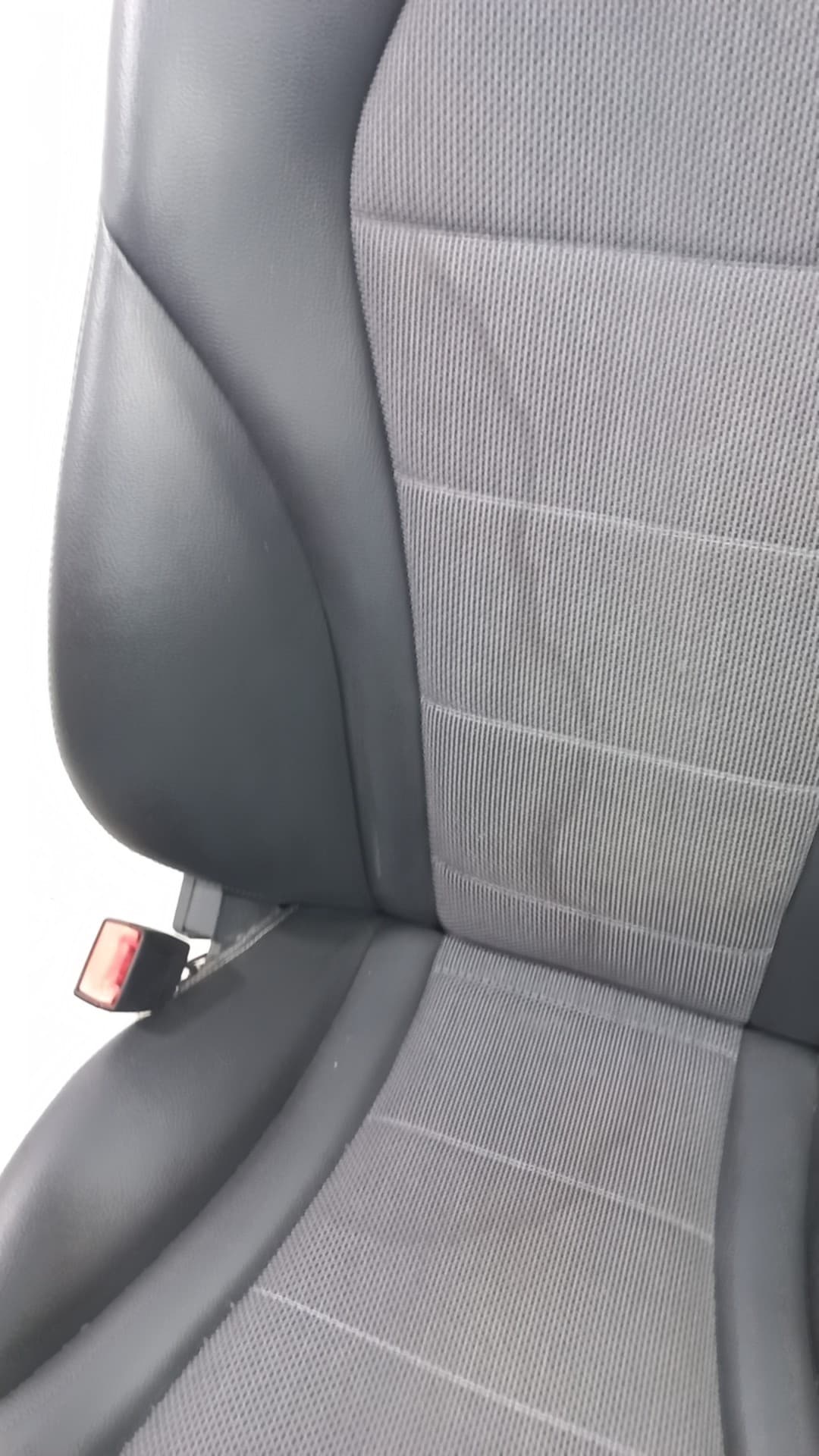 Asiento delantero izquierdo MERCEDES-BENZ C-CLASS 3