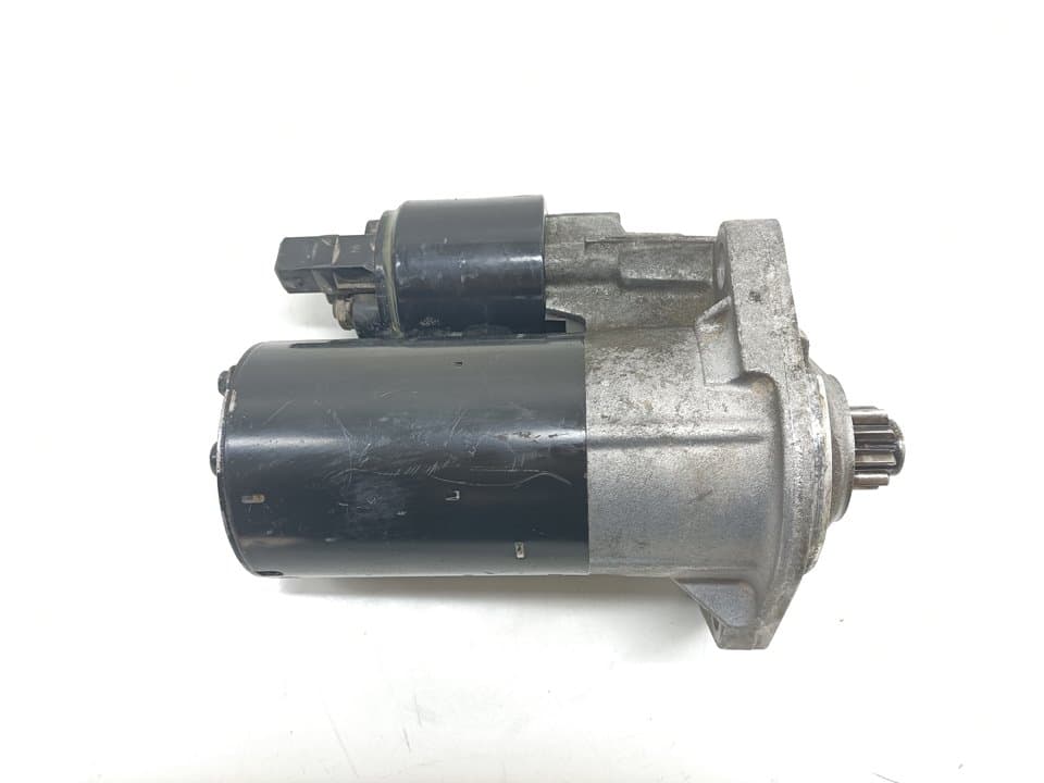 Motor arranque AUDI A3 (8L)