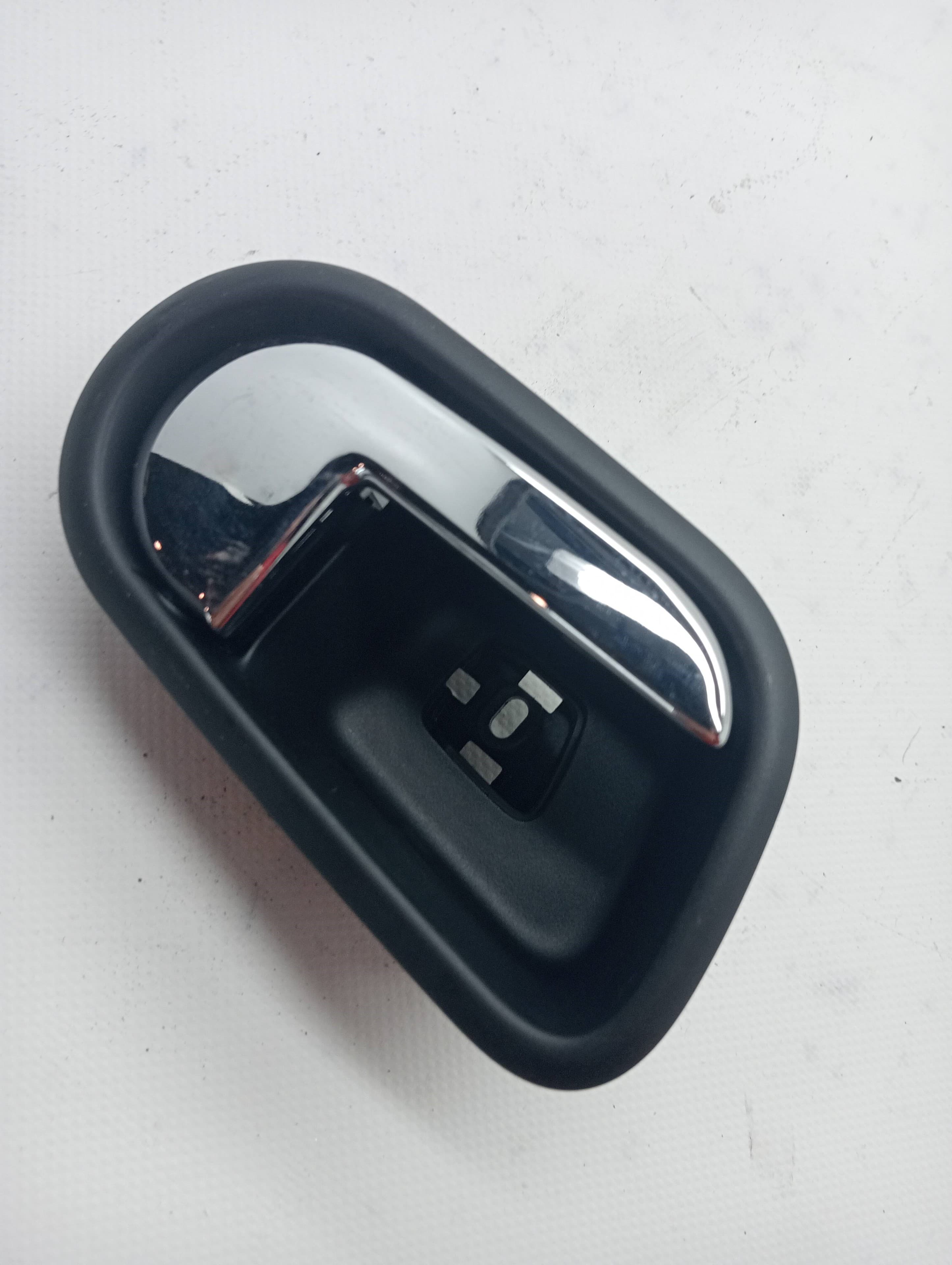 Maneta interior trasera derecha FORD KA (CCU)