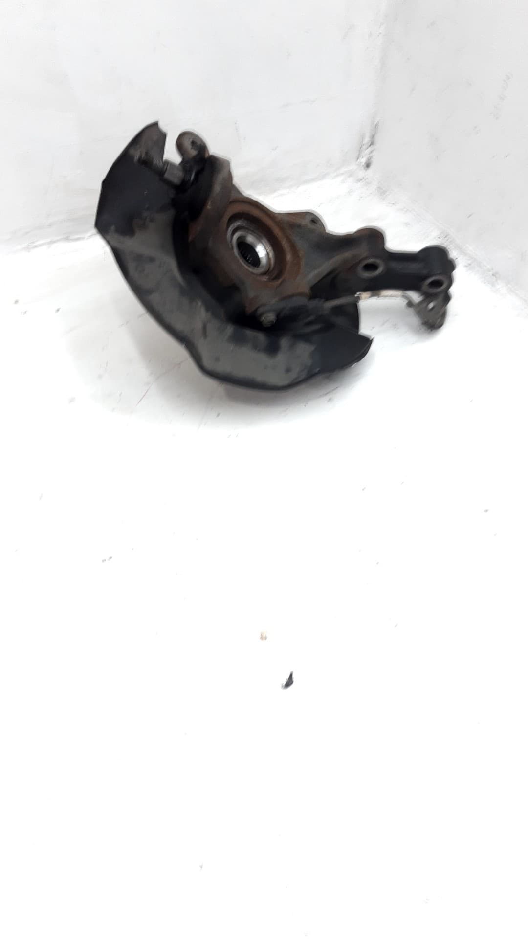 Mangueta delantera izquierda HONDA CIVIC VII HATCHBACK (EU, EP, EV) 2
