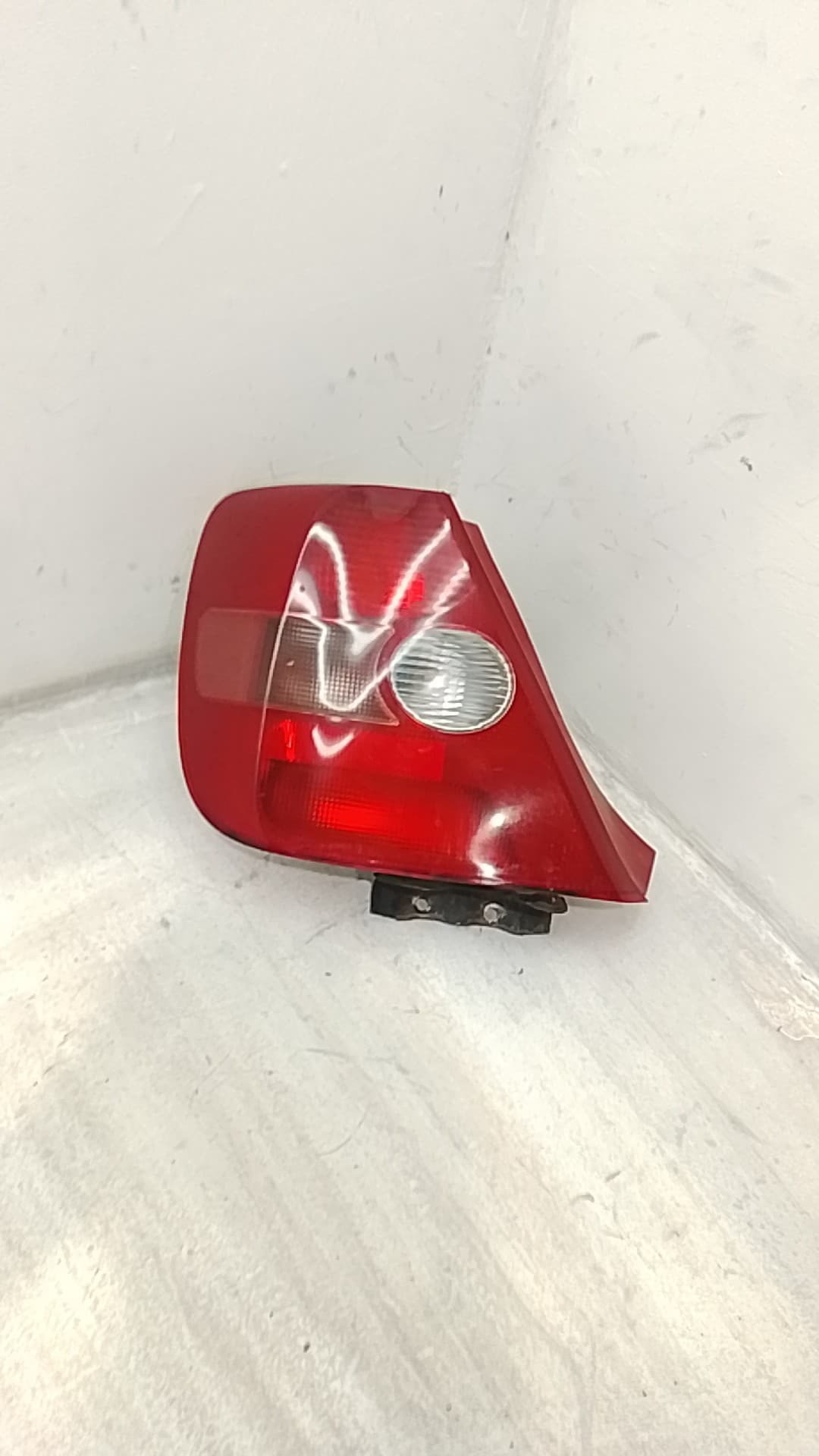 Piloto trasero izquierdo HONDA CIVIC VII HATCHBACK (EU, EP, EV) 5
