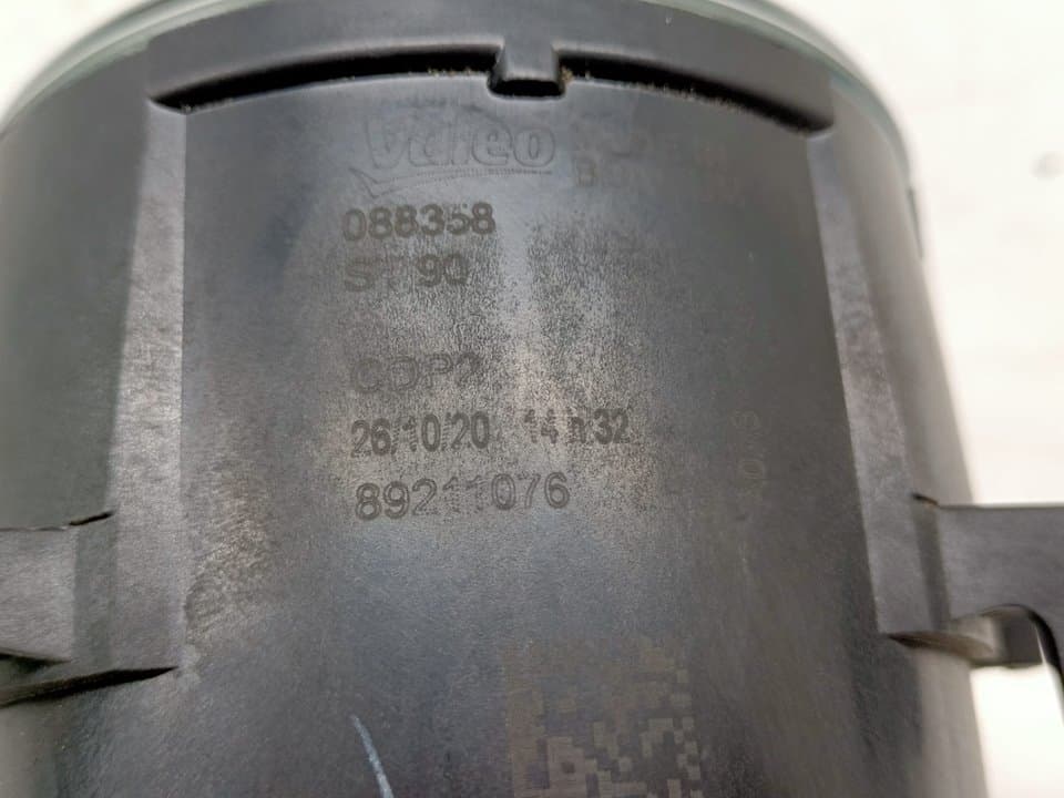 Faro antiniebla derecho RENAULT MEGANE II BERLINA 5P 2