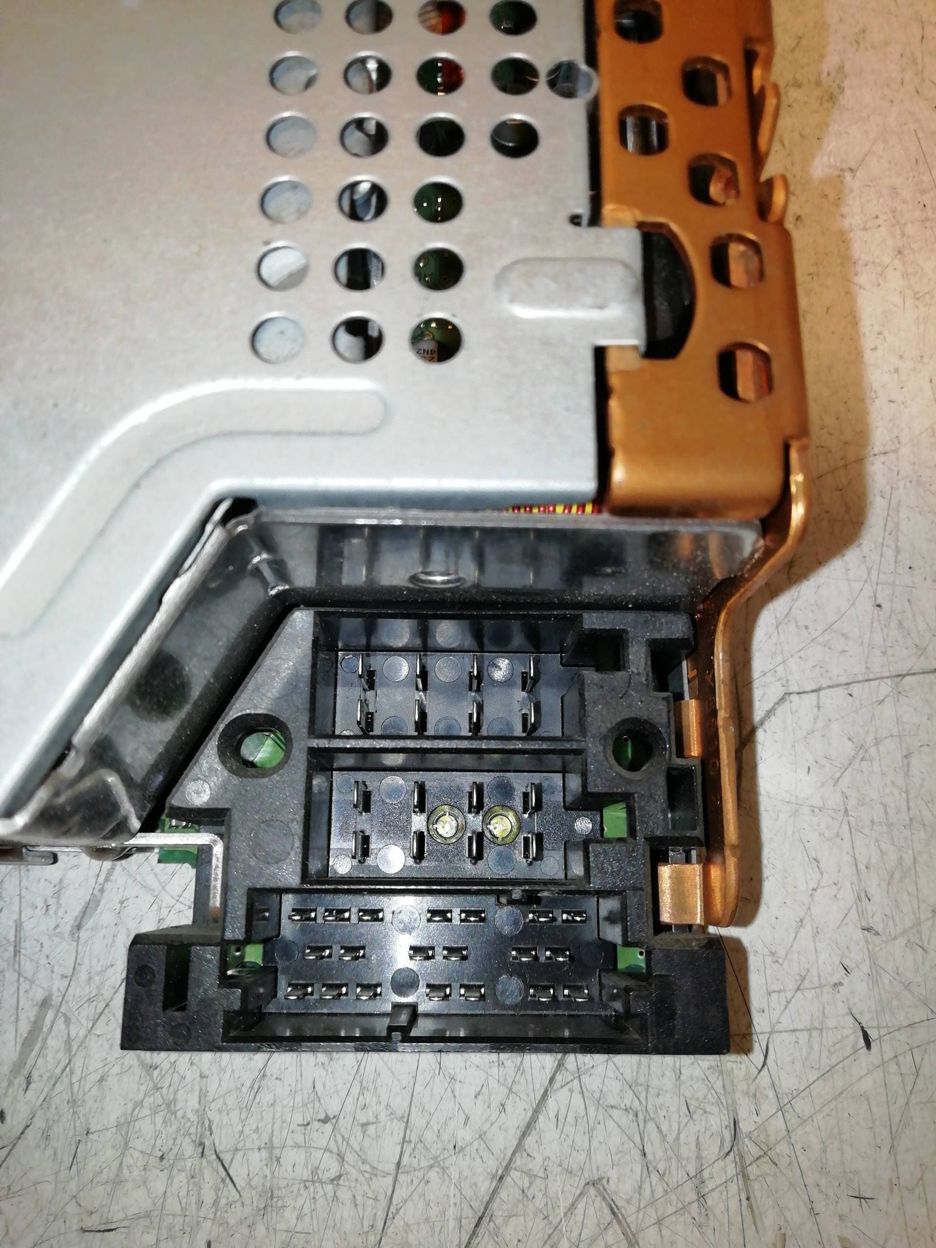 Sistema audio / radio cd PEUGEOT 307 (S1) 3