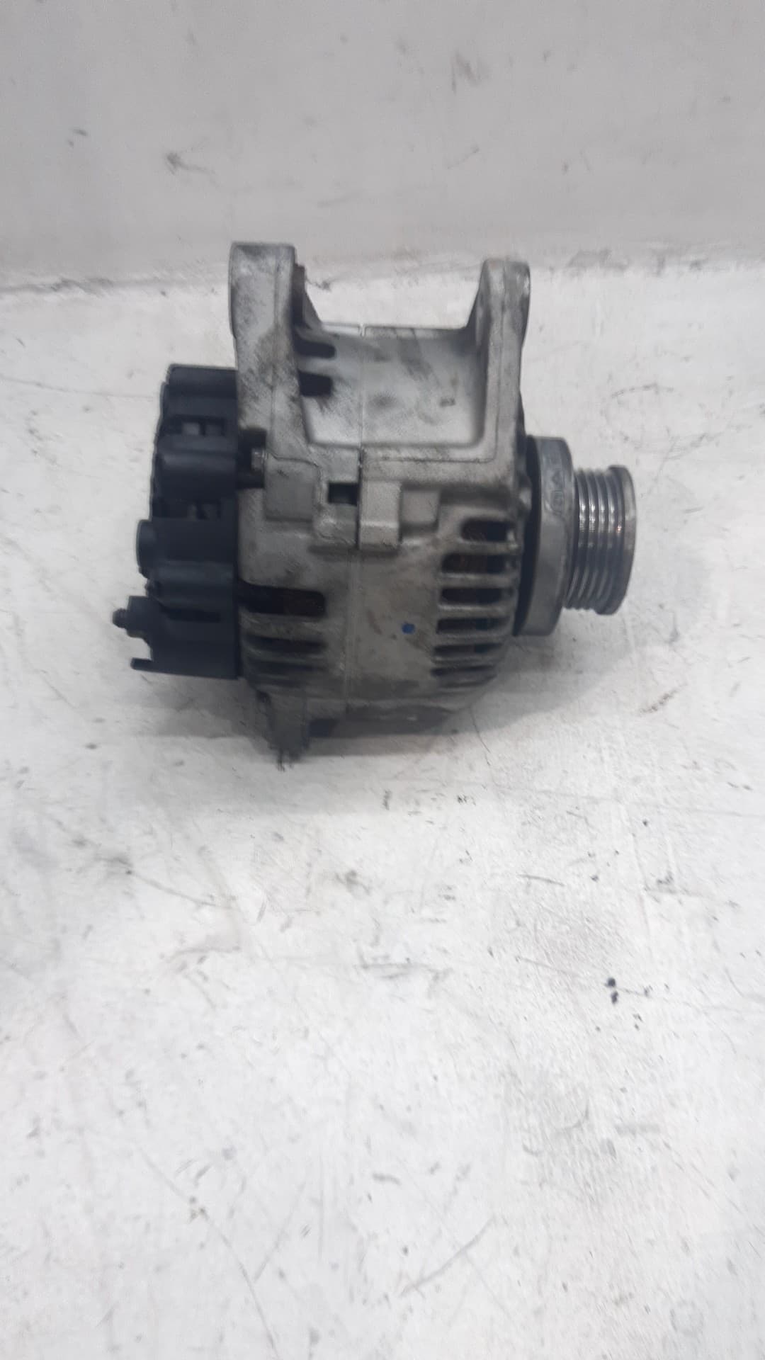 Alternador RENAULT MEGANE II FAMILIAR