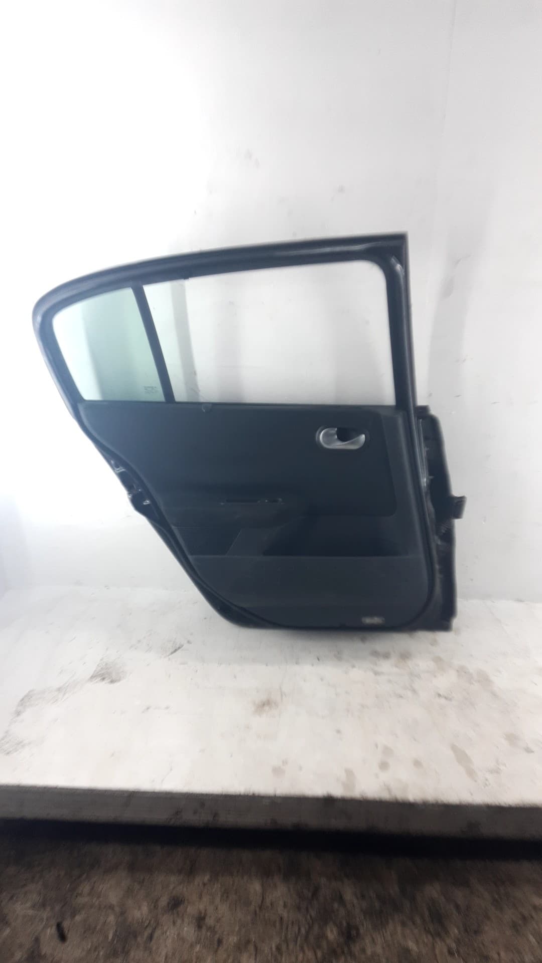 Puerta trasera izquierda RENAULT MEGANE II FAMILIAR 2