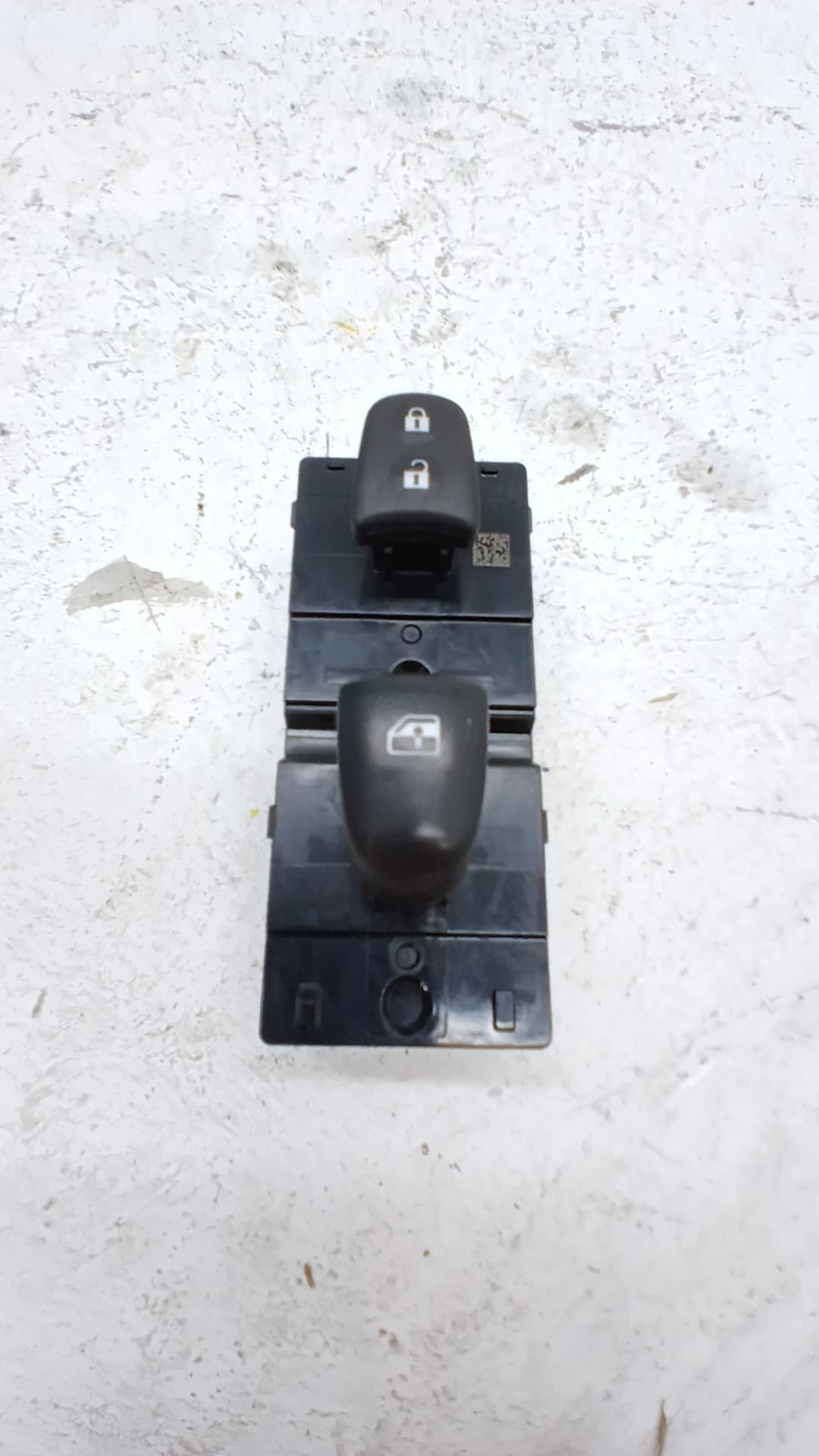 Mando elevalunas delantero derecho NISSAN QASHQAI (J11)