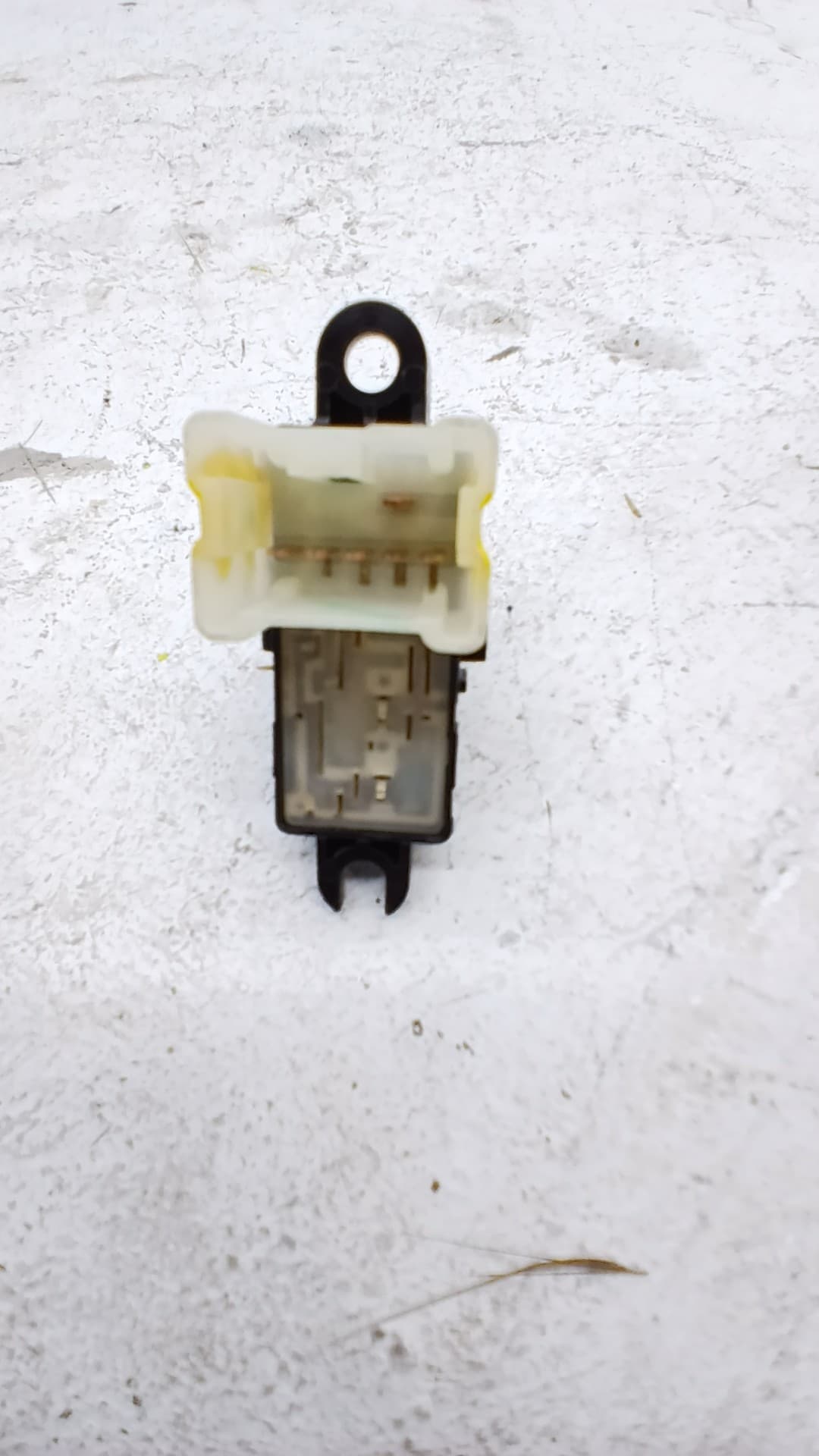 Mando elevalunas trasero derecho NISSAN QASHQAI (J11) 2