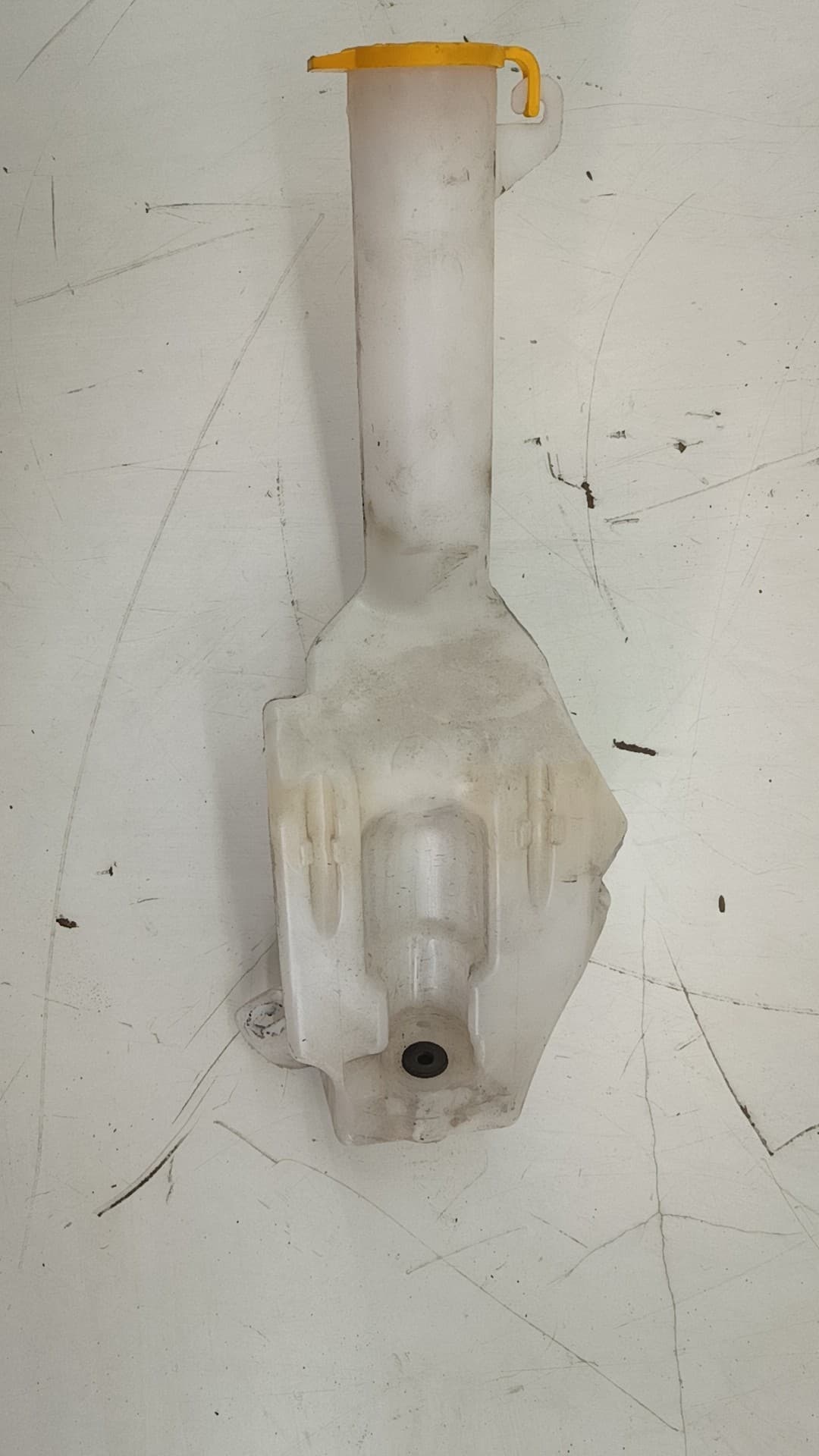Deposito limpia FIAT 500E 2