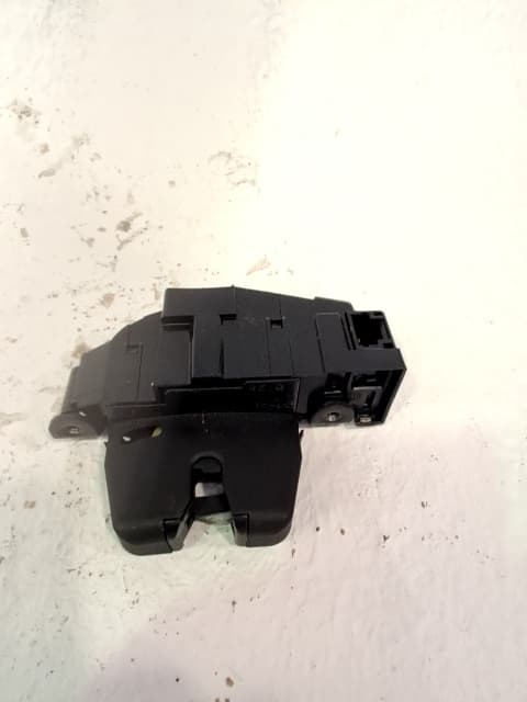 Cerradura maletero / porton PEUGEOT 308