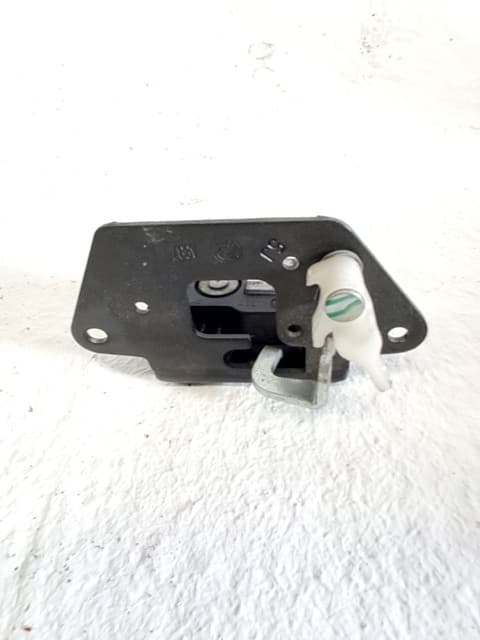 Cerradura maletero / porton FIAT PANDA (169) 2