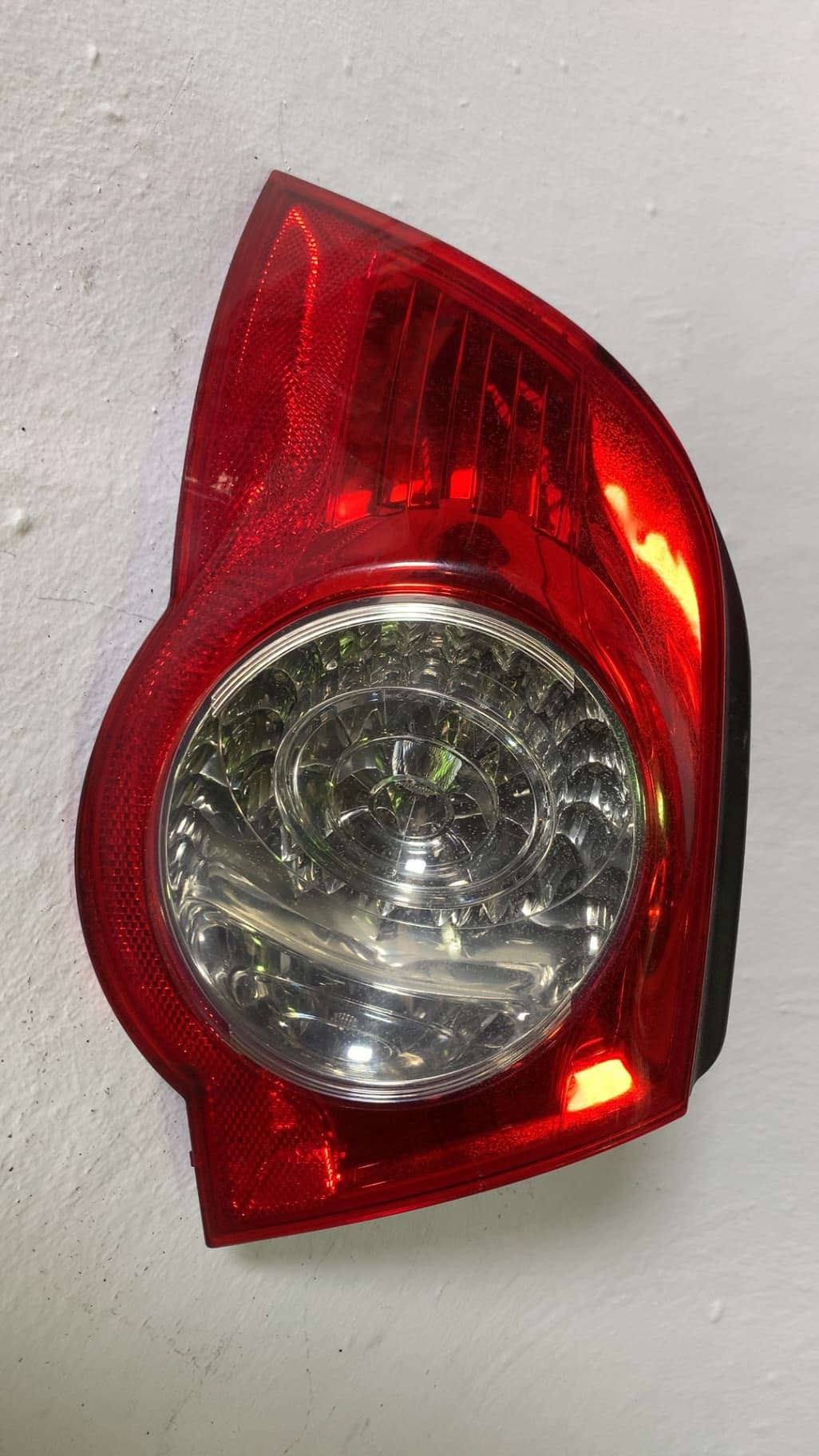Piloto trasero izquierdo VOLKSWAGEN EOS (1F7)