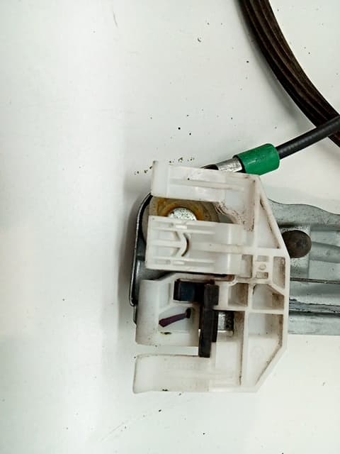 Elevalunas delantero izquierdo CITROEN C5 BERLINA 5
