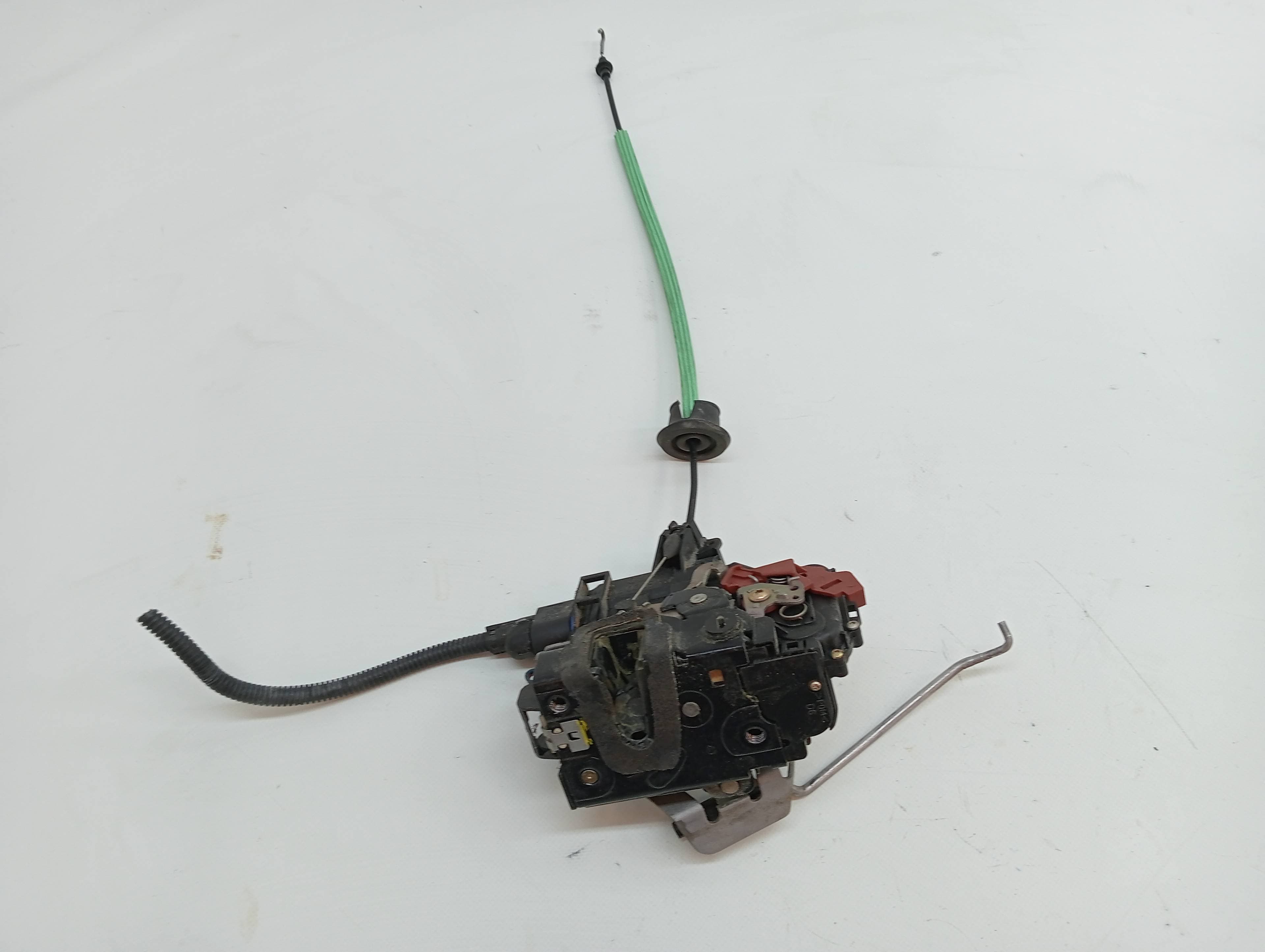 Cerradura puerta trasera derecha AUDI A8 (4E2) 2