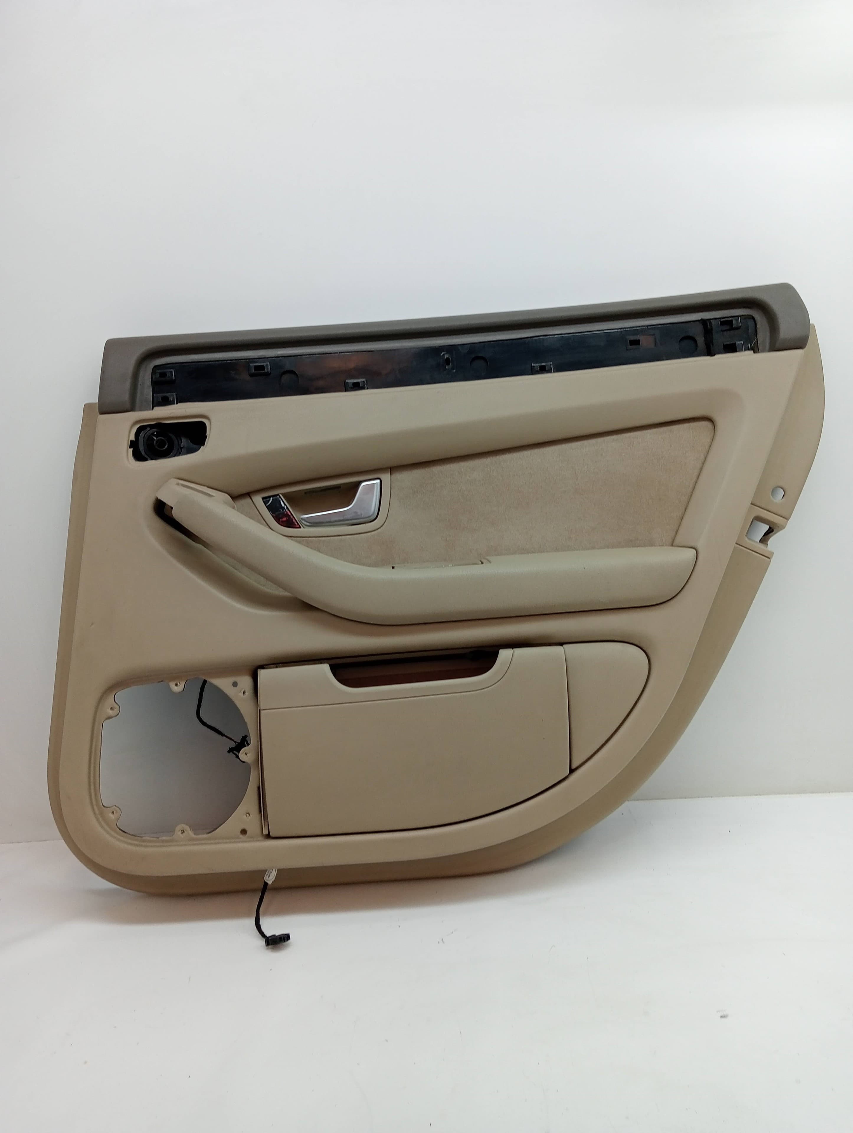 Guarnecido puerta trasera derecha AUDI A8 (4E2) 3